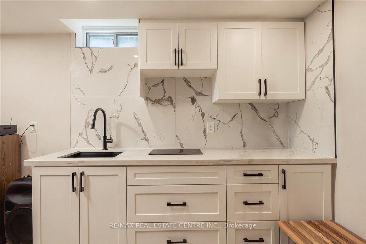 Photo 38 of 1749 Heritage Way, Oakville, Glen Abbey — HOMEH