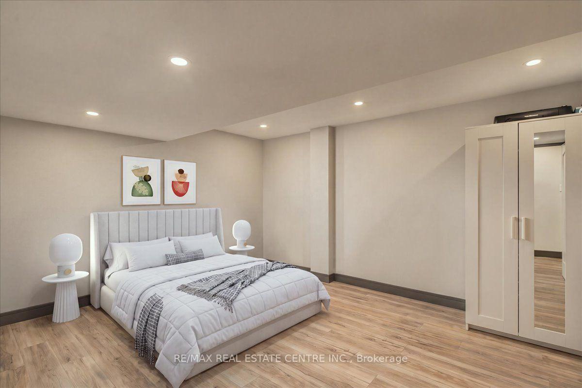 Photo 43 of 1749 Heritage Way, Oakville, Glen Abbey — HOMEH