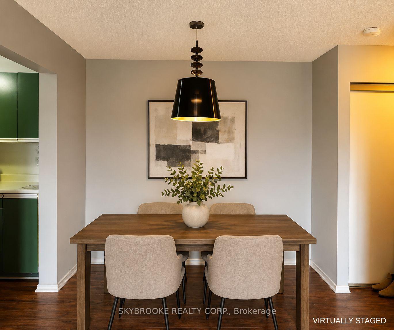 Photo 3 of Unit F8, 171 Edgehill Drive, Barrie, Letitia Heights — HOMEH