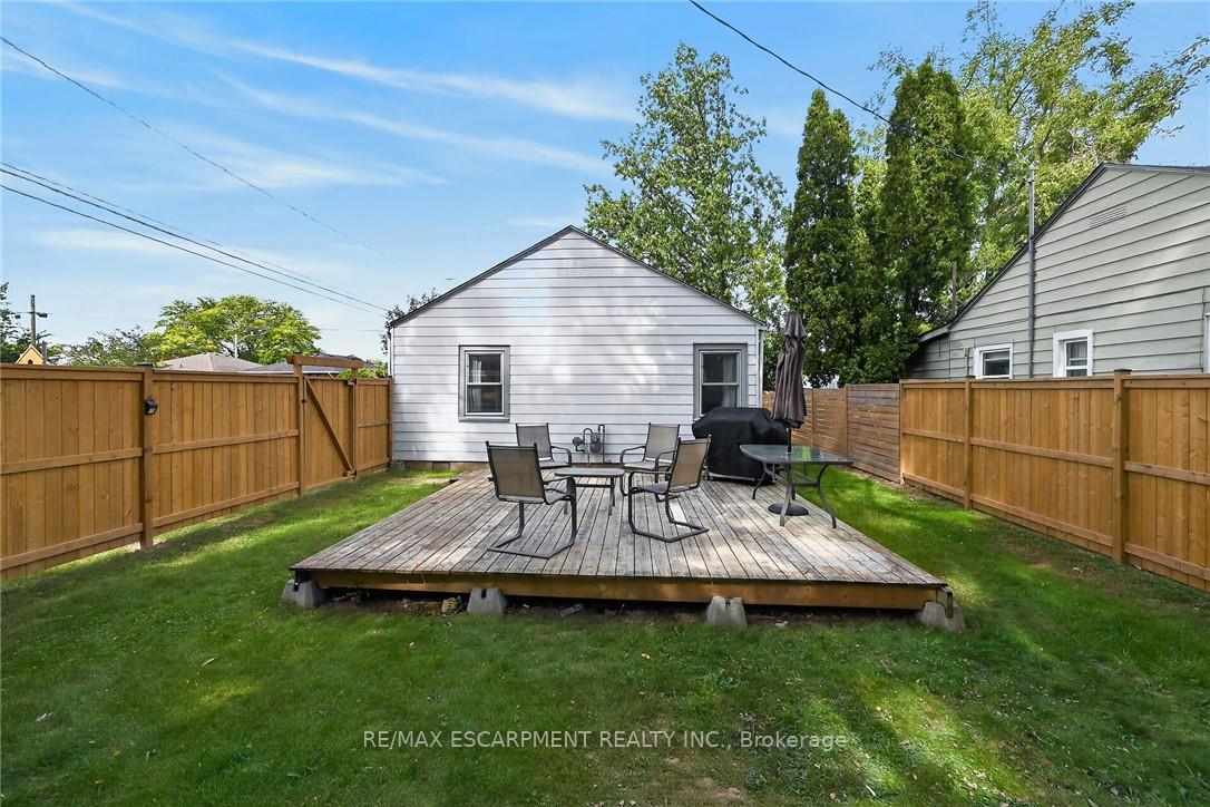 Photo 3 of 82 Division Street, Brantford, Eagle Place East — HOMEH