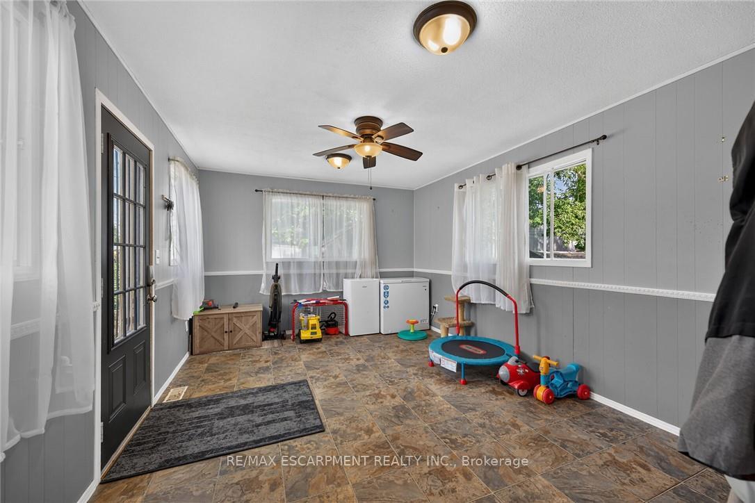 Photo 21 of 82 Division Street, Brantford, Eagle Place East — HOMEH