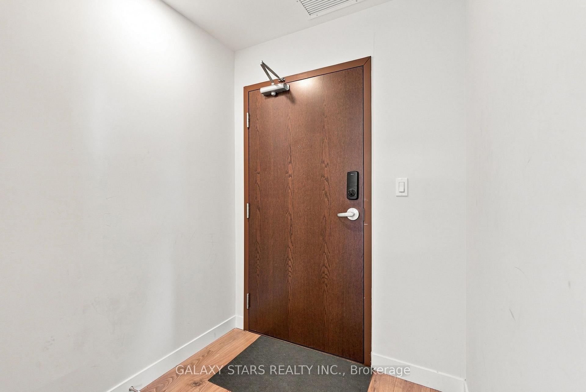 Photo 6 of Unit 1614, 60 Frederick Street, Kitchener, Civic Centre — HOMEH