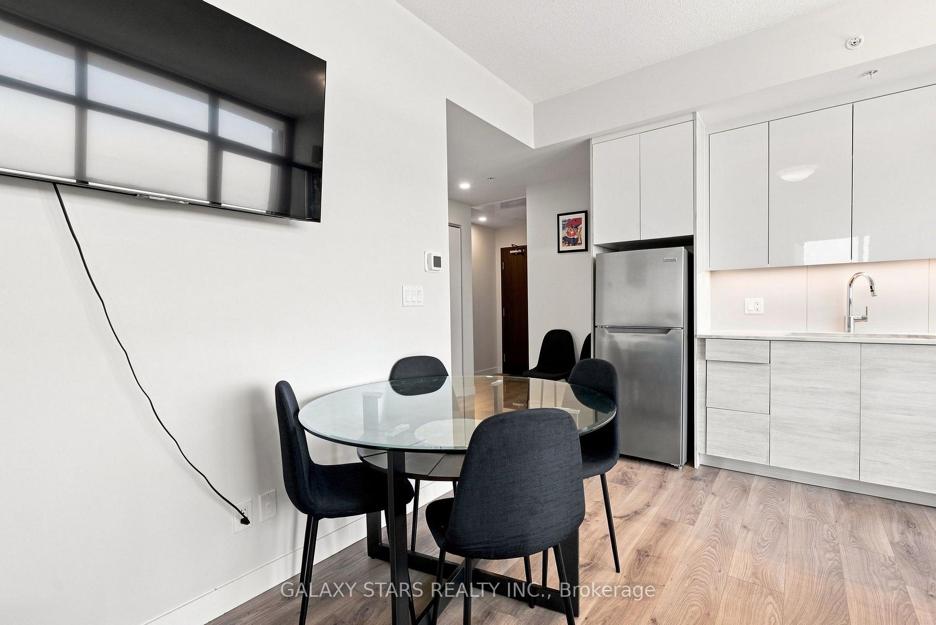 Photo 18 of Unit 1614, 60 Frederick Street, Kitchener, Civic Centre — HOMEH