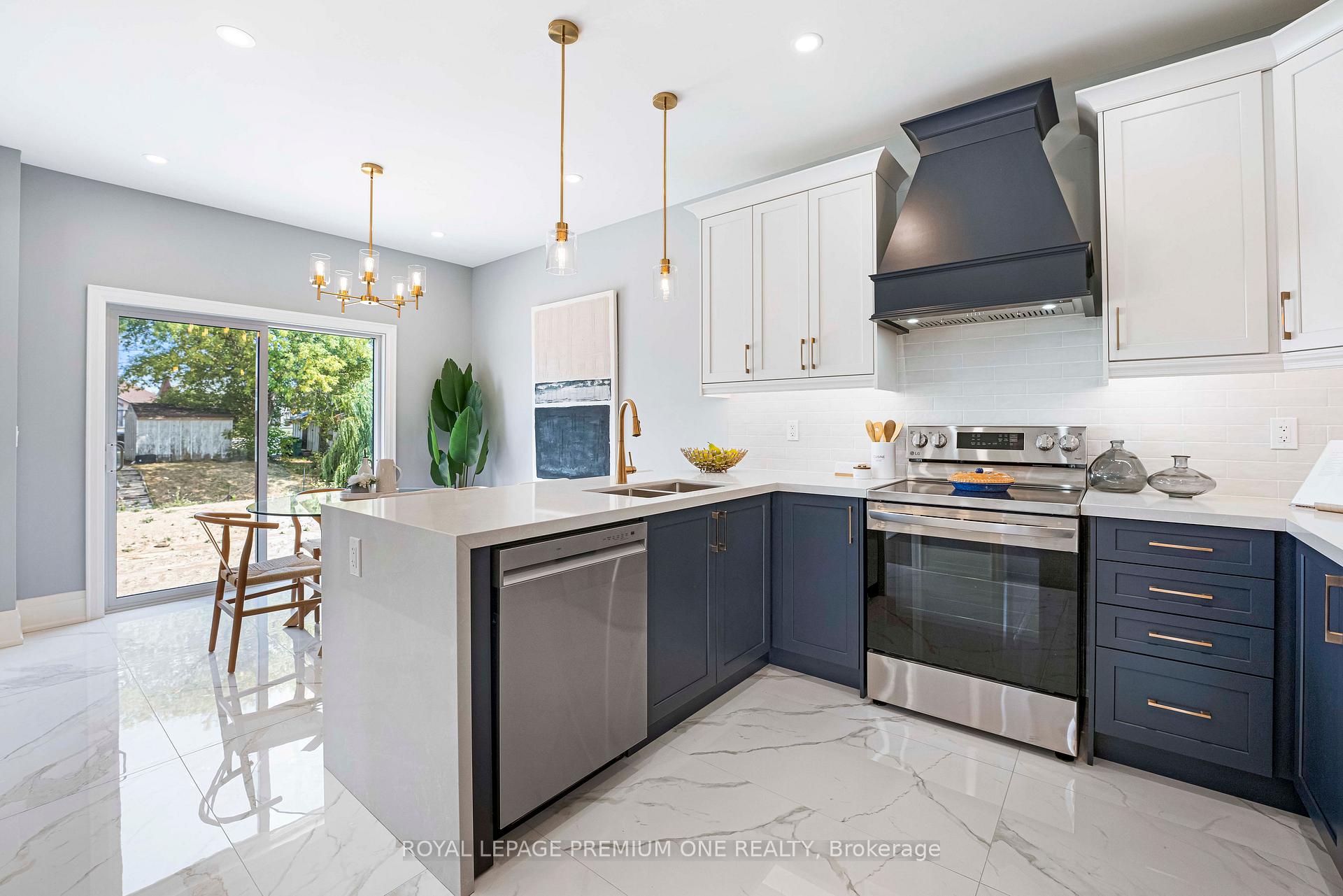 Photo 25 of 8 Jack Kenny Court, Caledon, Bolton West — HOMEH