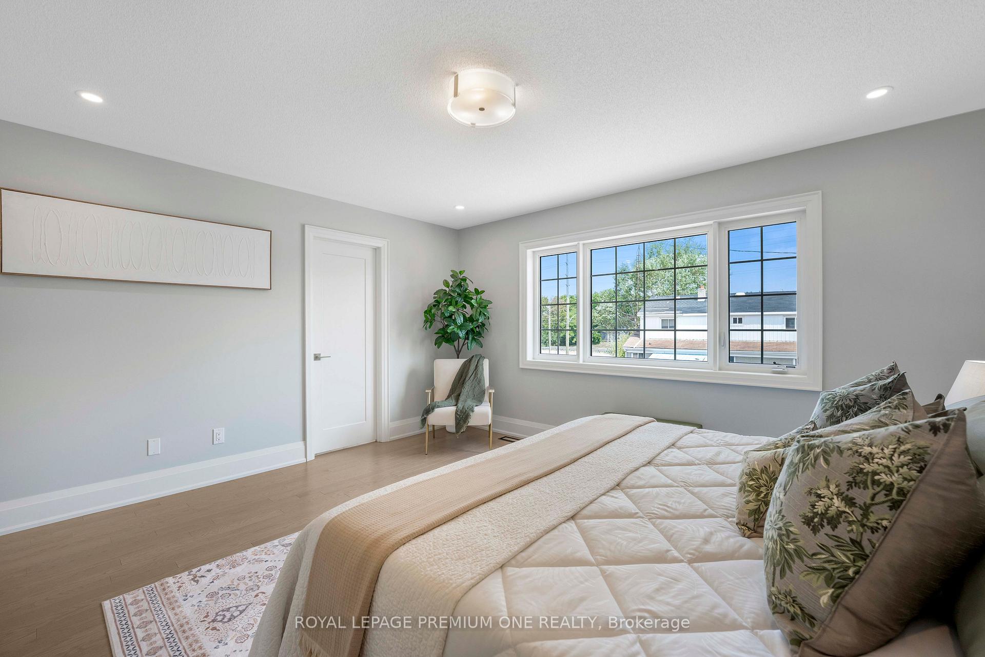 Photo 61 of 8 Jack Kenny Court, Caledon, Bolton West — HOMEH
