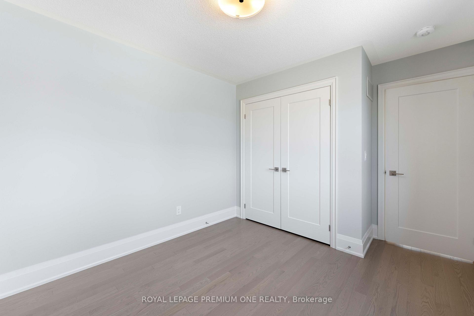 Photo 71 of 8 Jack Kenny Court, Caledon, Bolton West — HOMEH