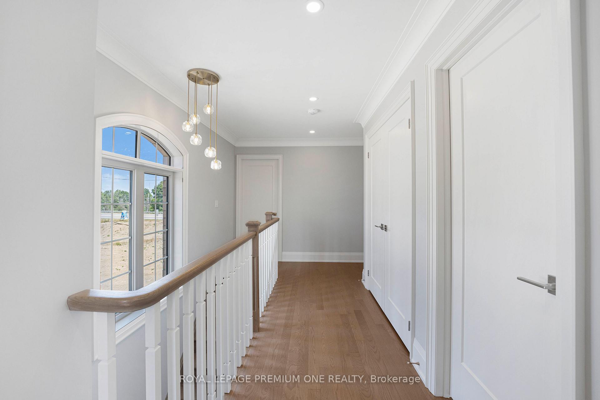 Photo 101 of 8 Jack Kenny Court, Caledon, Bolton West — HOMEH