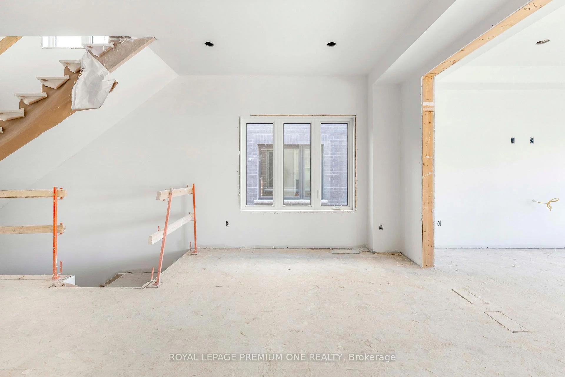 Photo 20 of 8 Jack Kenny Court, Caledon, Bolton West — HOMEH
