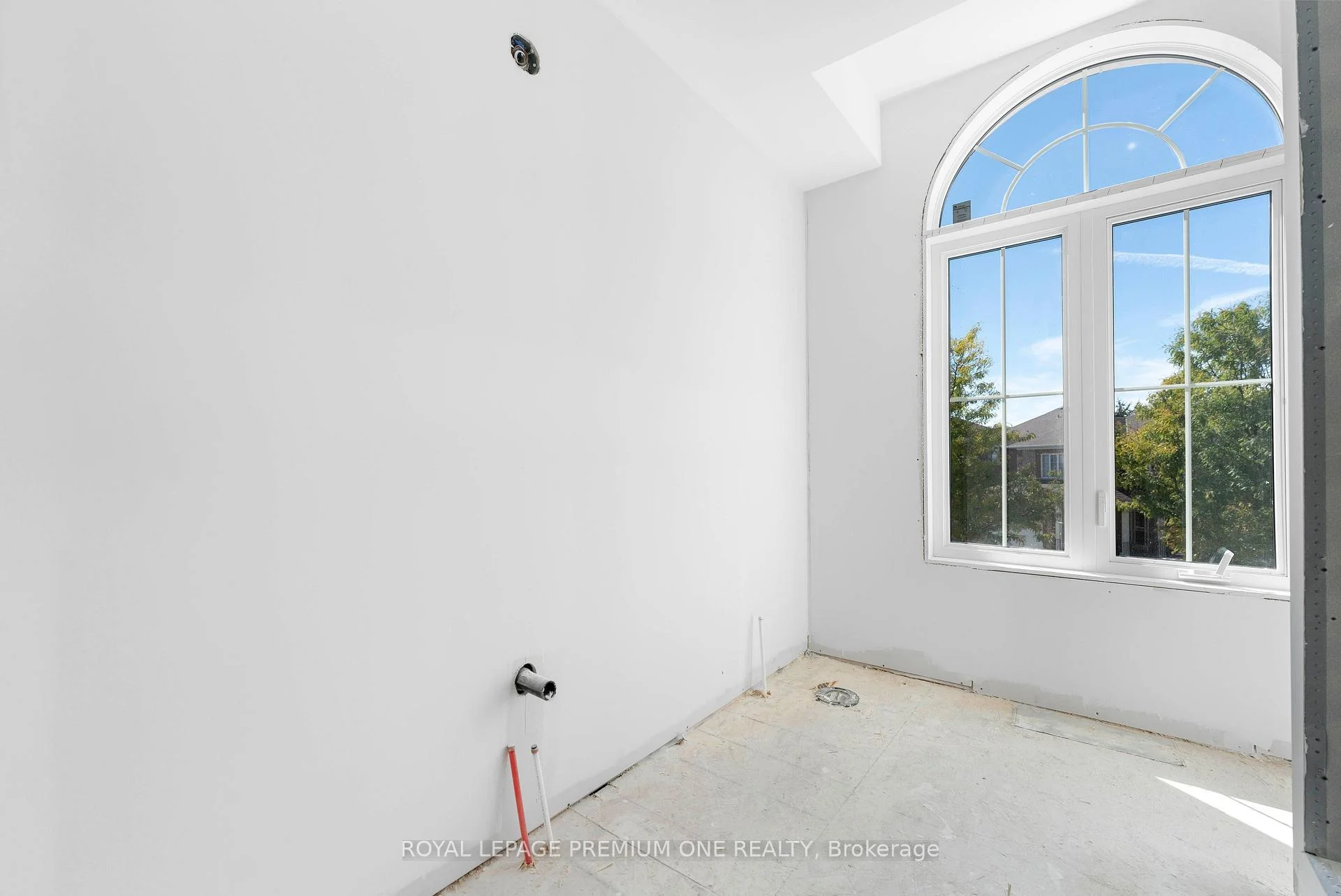 Photo 38 of 8 Jack Kenny Court, Caledon, Bolton West — HOMEH