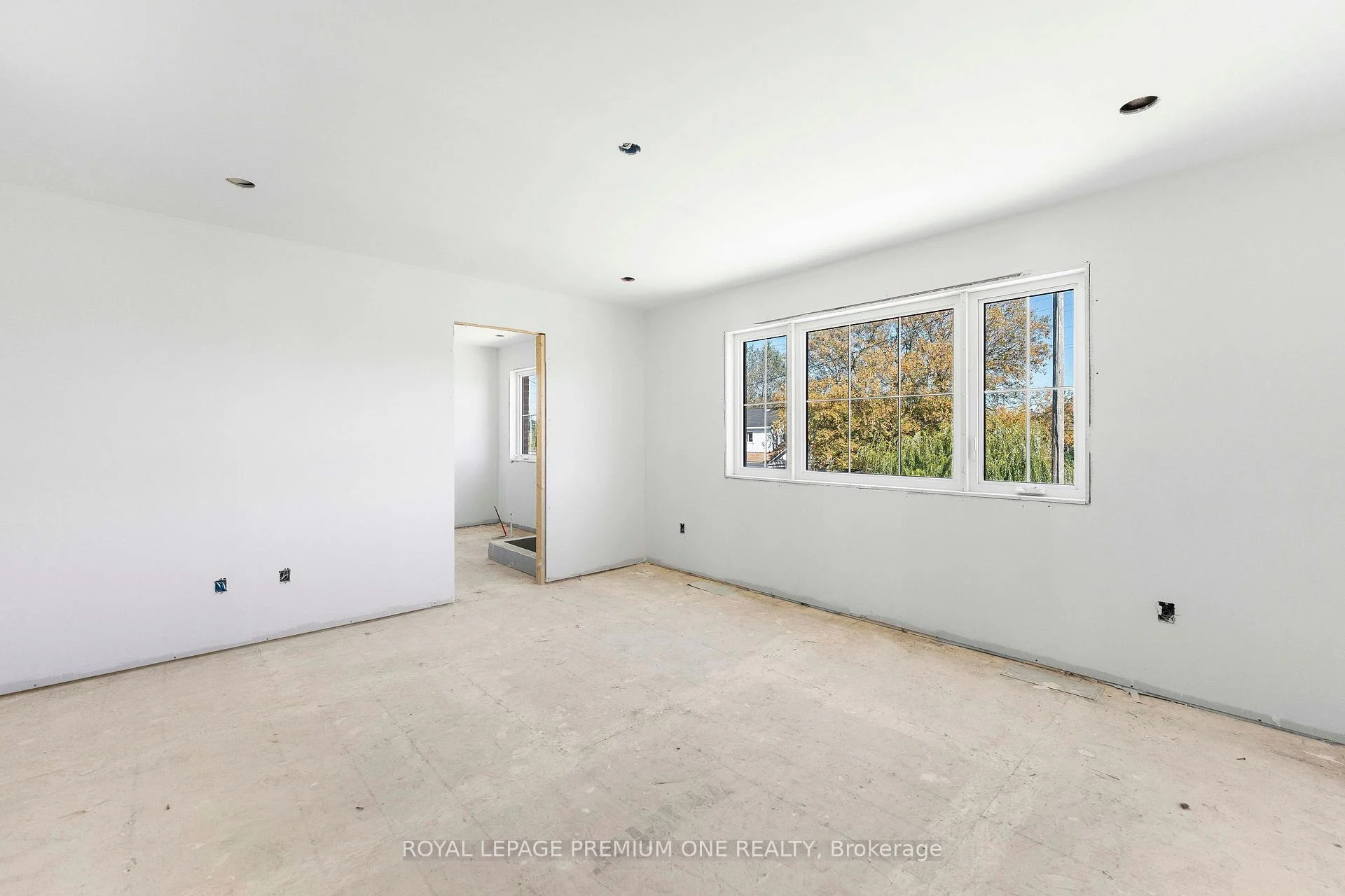 Photo 41 of 8 Jack Kenny Court, Caledon, Bolton West — HOMEH
