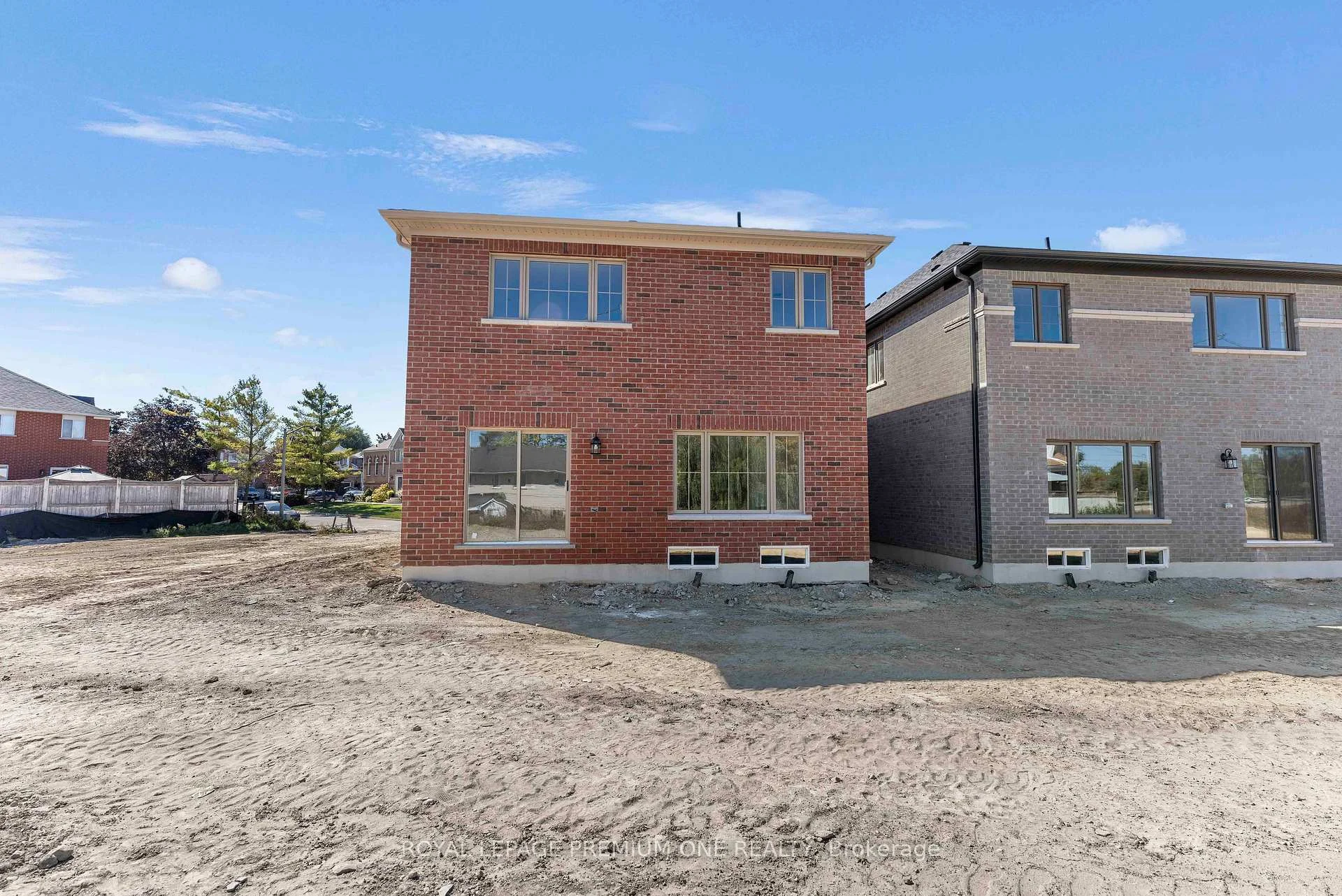 Photo 70 of 8 Jack Kenny Court, Caledon, Bolton West — HOMEH