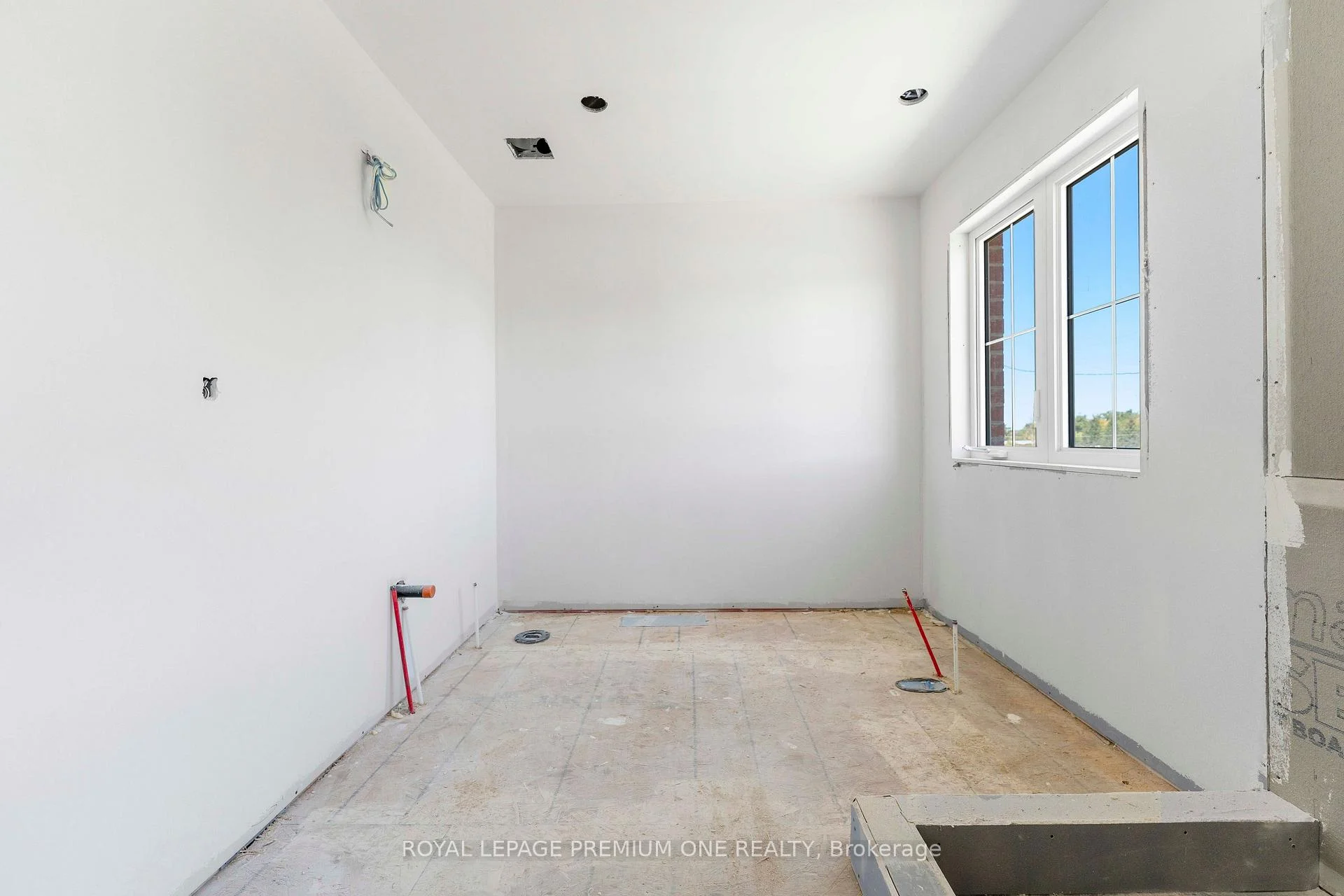 Photo 100 of 8 Jack Kenny Court, Caledon, Bolton West — HOMEH
