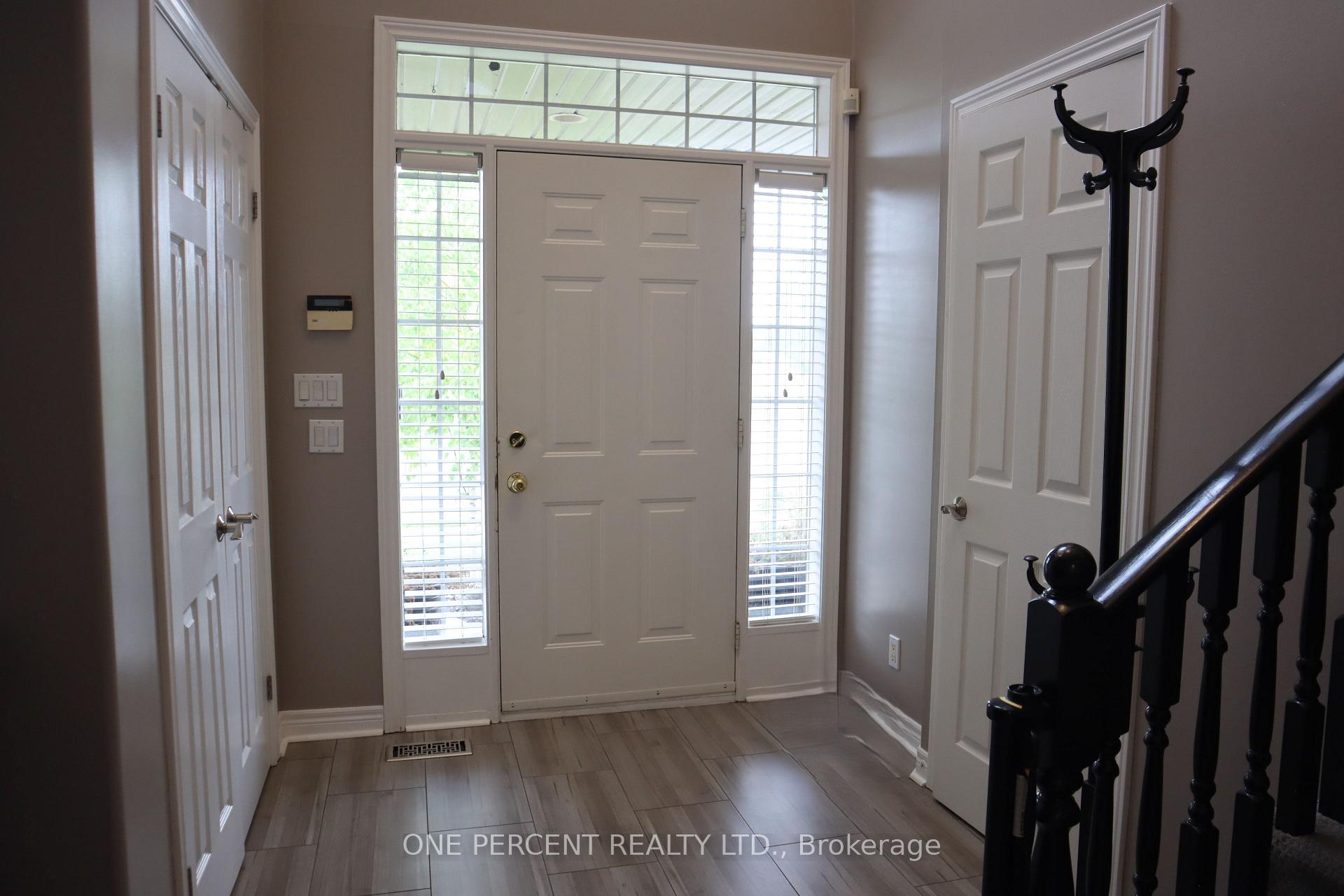 Photo 5 of 349 Winterberry Boulevard, Thorold, Confederation Heights — HOMEH