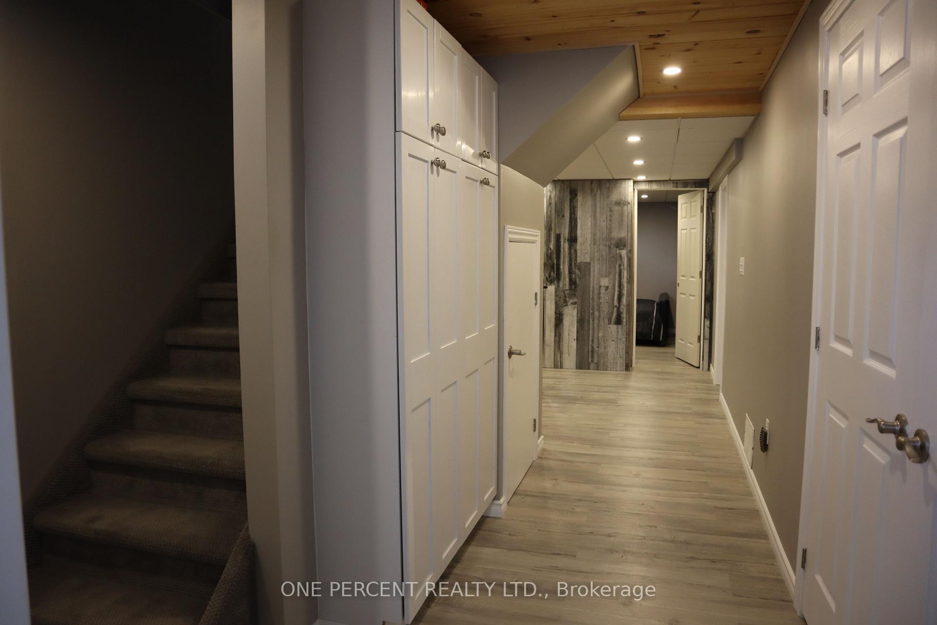 Photo 34 of 349 Winterberry Boulevard, Thorold, Confederation Heights — HOMEH