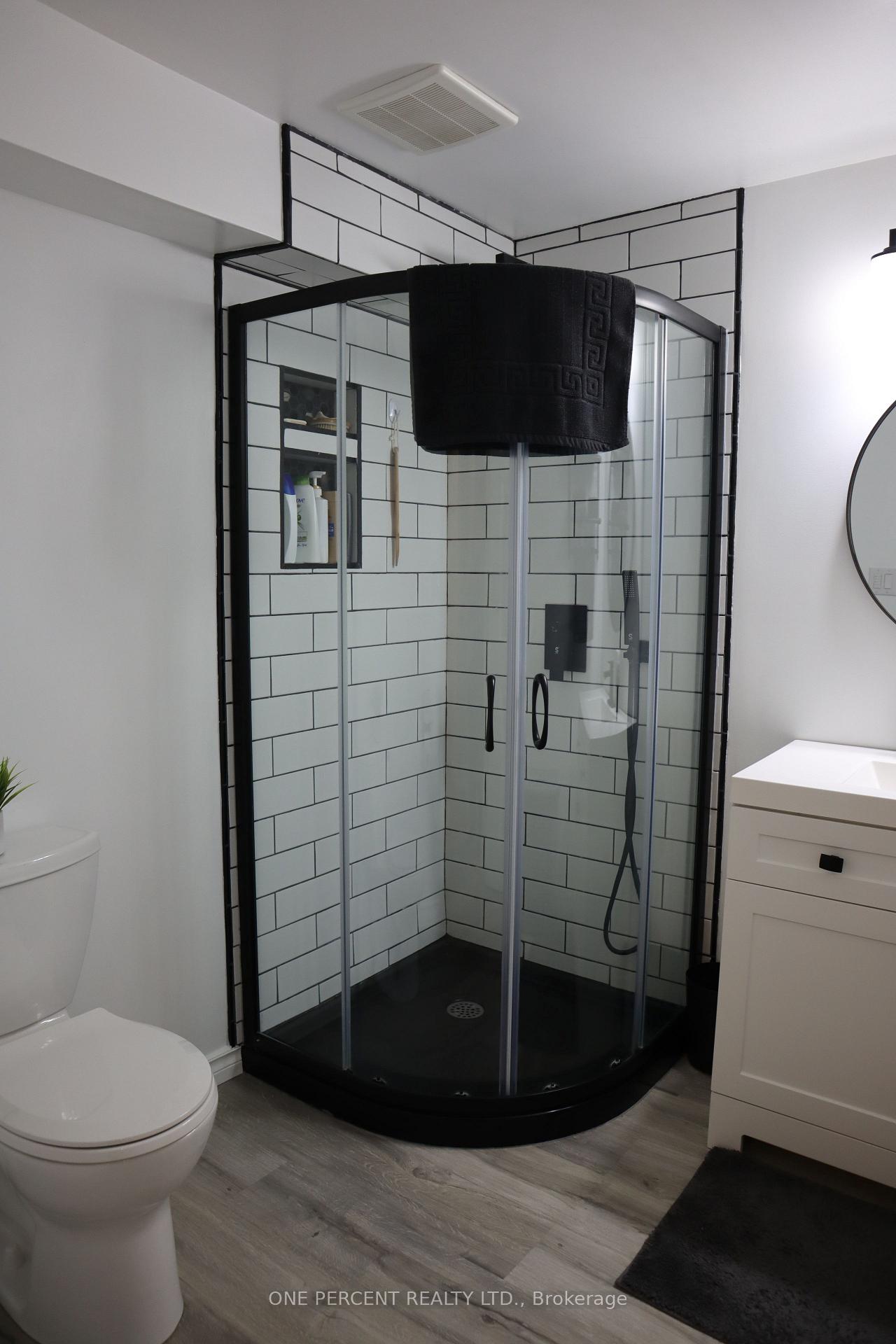 Photo 37 of 349 Winterberry Boulevard, Thorold, Confederation Heights — HOMEH