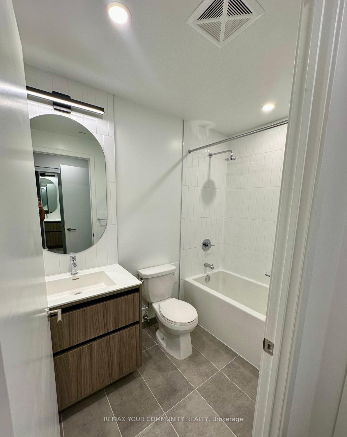 Photo 6 of Unit A328, 7950 Bathurst Street, Vaughan, Beverley Glen — HOMEH