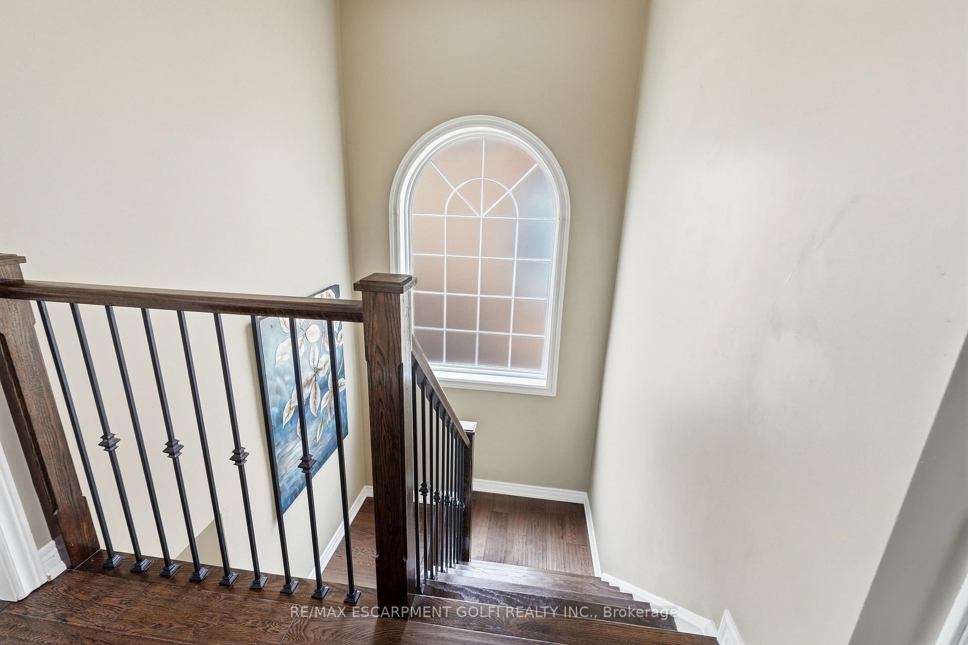 Photo 18 of 459 Highway No 8, Hamilton, Stoney Creek — HOMEH