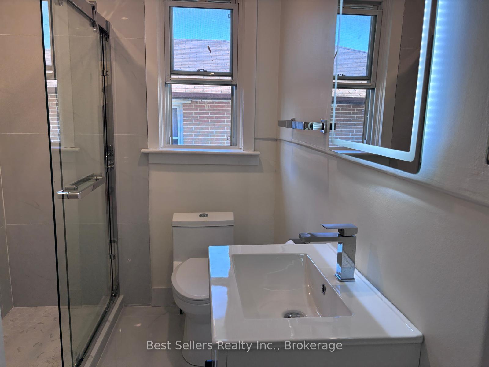 Photo 11 of Unit MAIN, 767 Gaspe Avenue, Oshawa, Lakeview — HOMEH