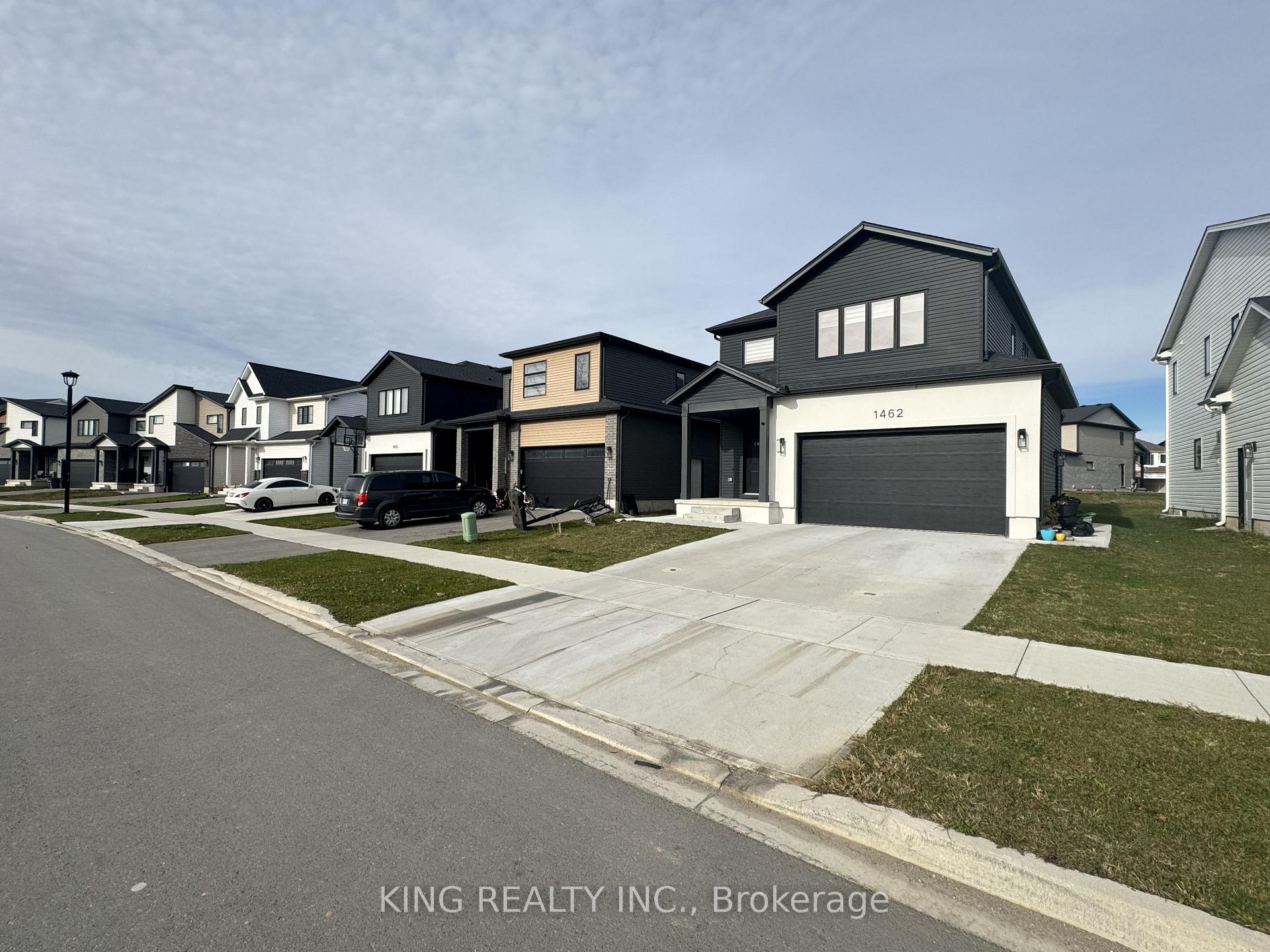 Photo 4 of Unit UPPER, 1462 Twilite Boulevard, London, North S — HOMEH