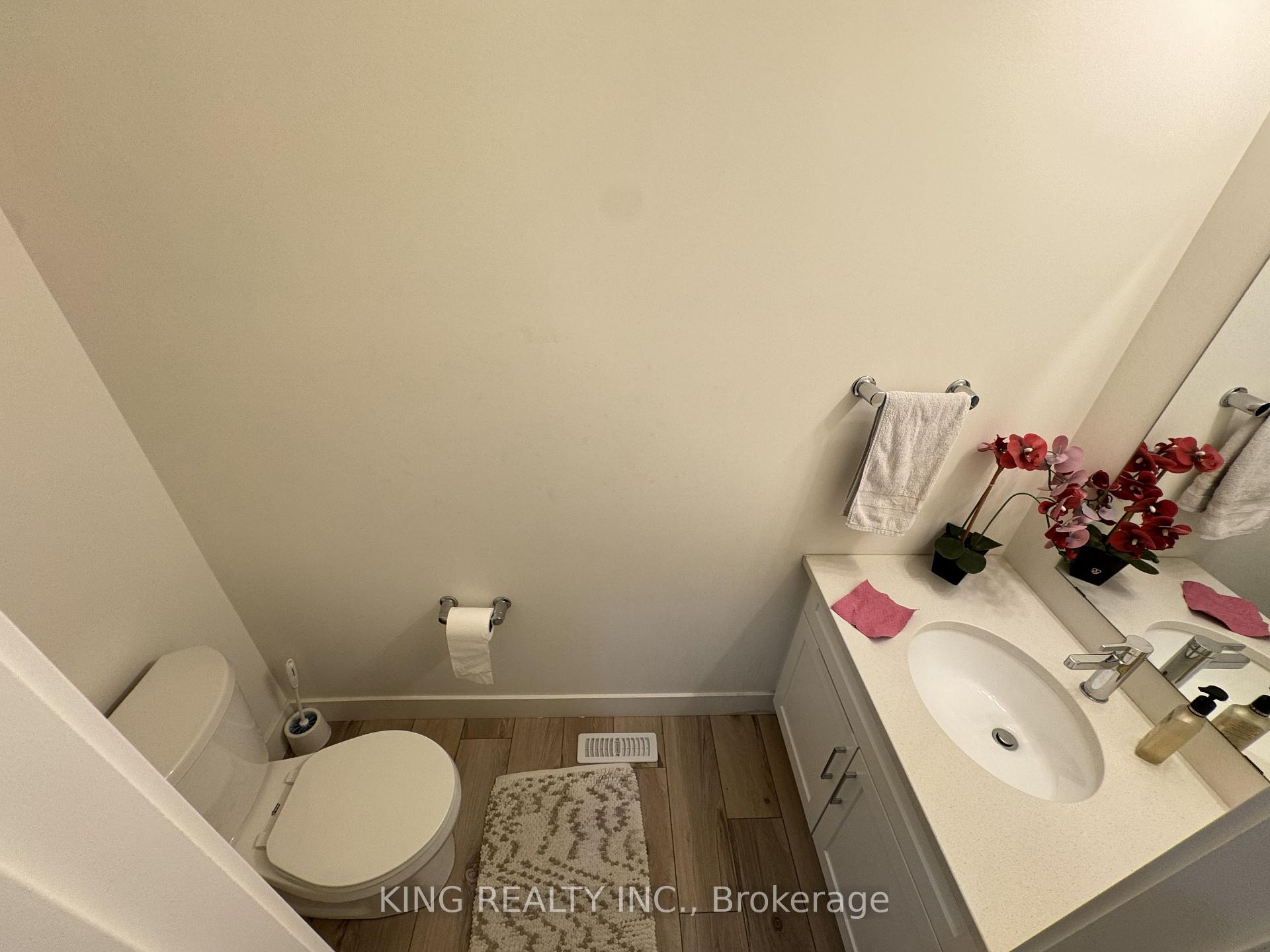 Photo 20 of Unit UPPER, 1462 Twilite Boulevard, London, North S — HOMEH