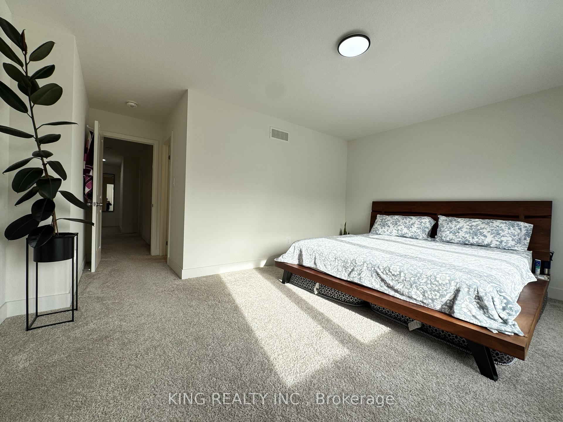 Photo 25 of Unit UPPER, 1462 Twilite Boulevard, London, North S — HOMEH