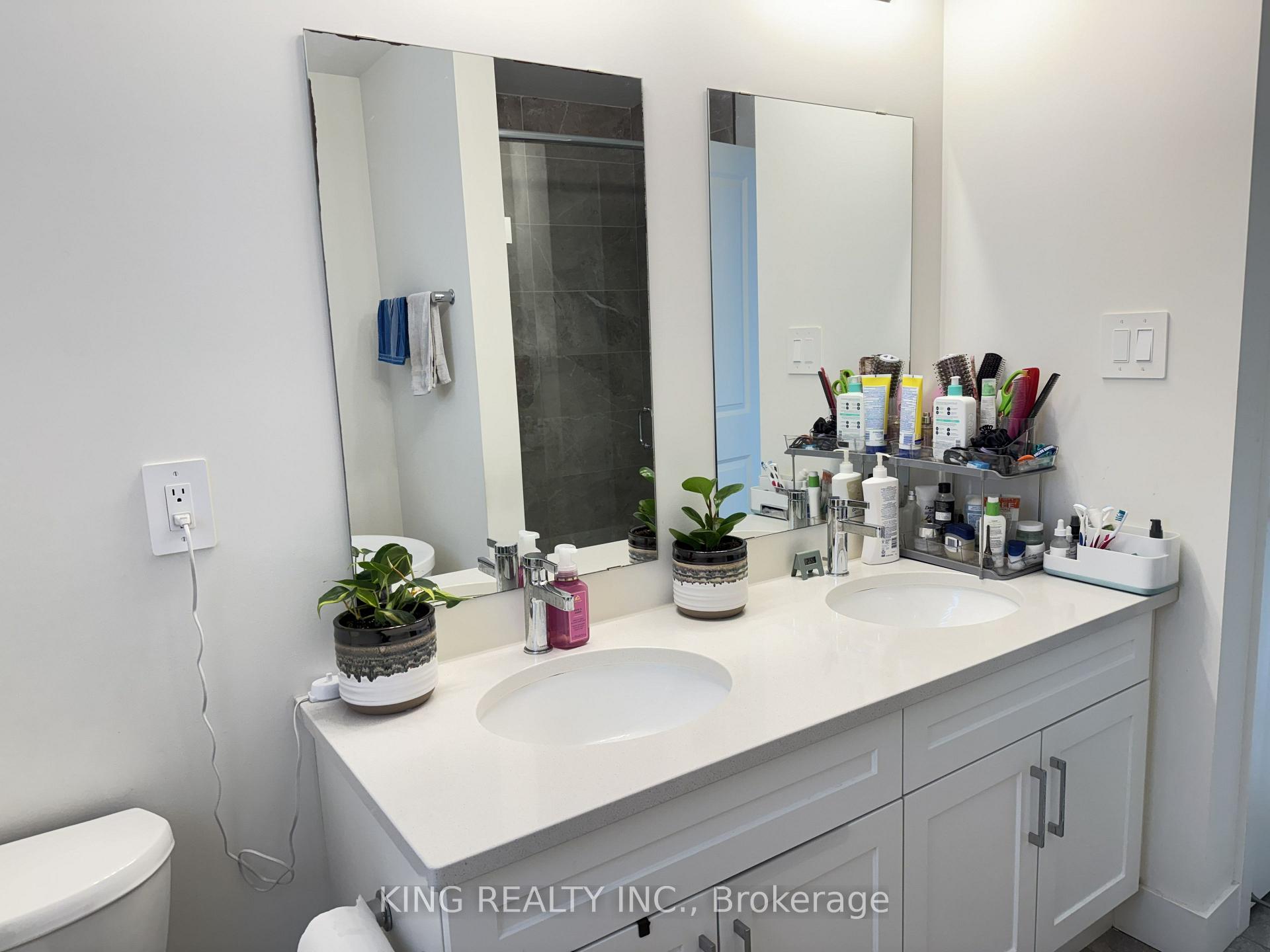 Photo 27 of Unit UPPER, 1462 Twilite Boulevard, London, North S — HOMEH