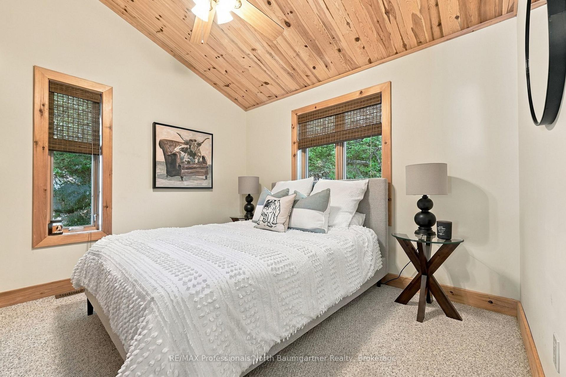 Photo 21 of 1014 Mackmore Trail, Algonquin Highlands, Stanhope — HOMEH