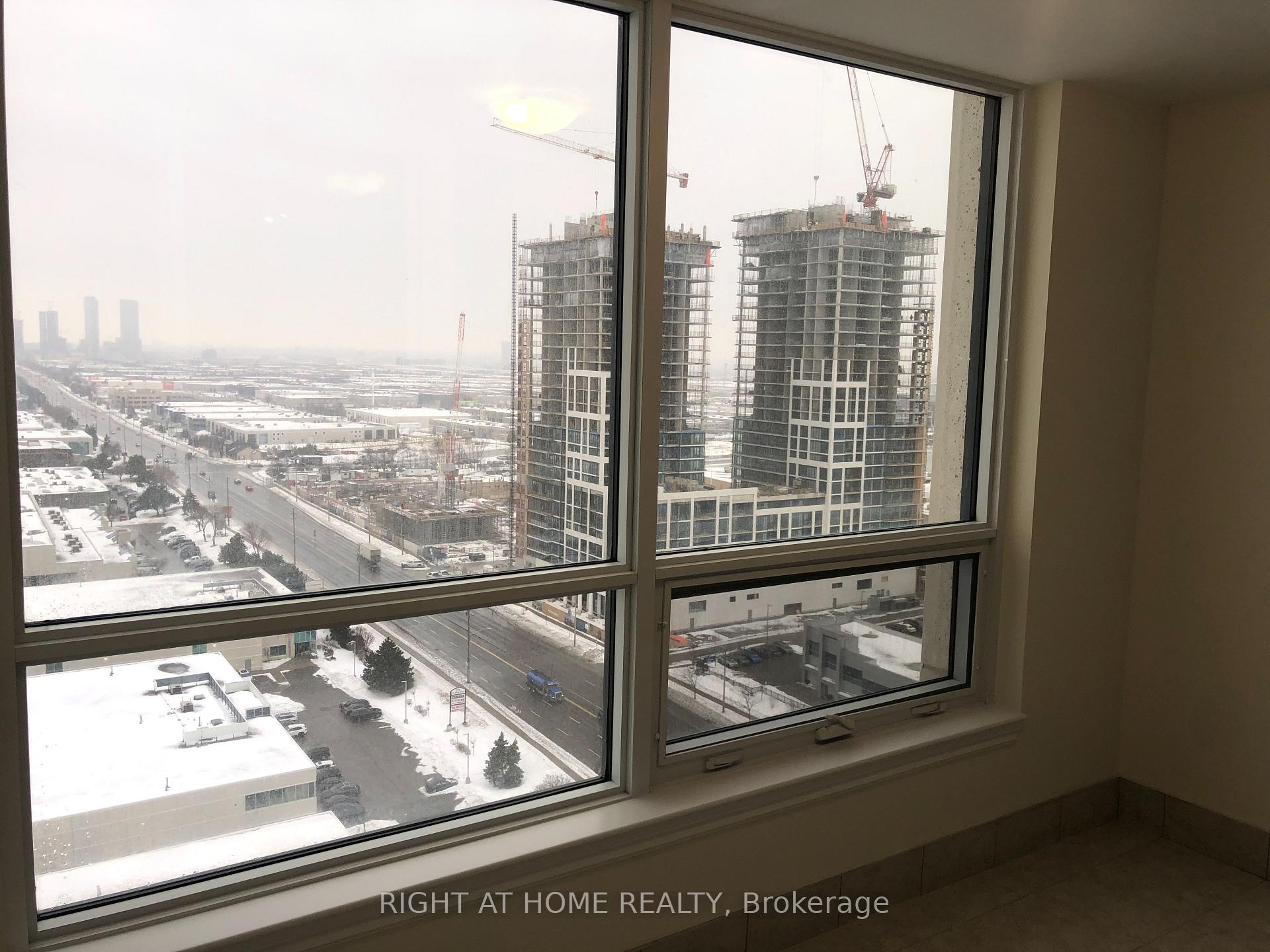 Photo 4 of Unit 2005, 9075 Jane Street, Vaughan, Concord — HOMEH