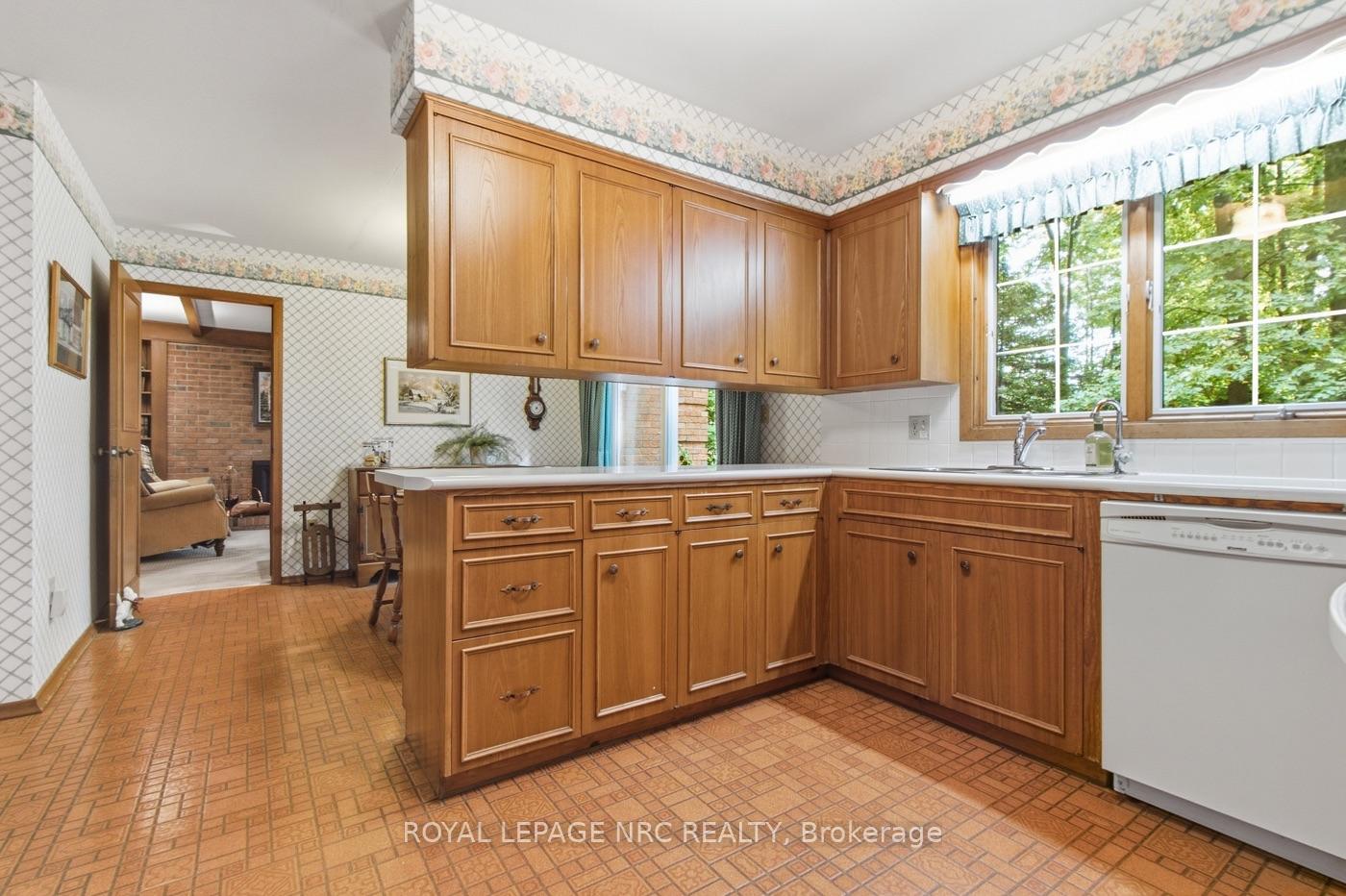 Photo 25 of 53 Stella Street, Pelham, Fonthill — HOMEH
