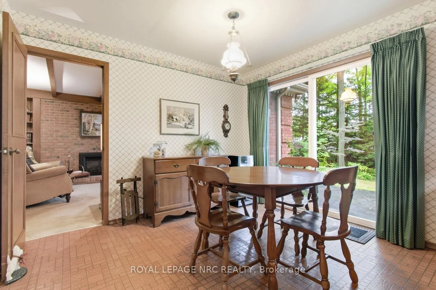 Photo 18 of 53 Stella Street, Pelham, Fonthill — HOMEH