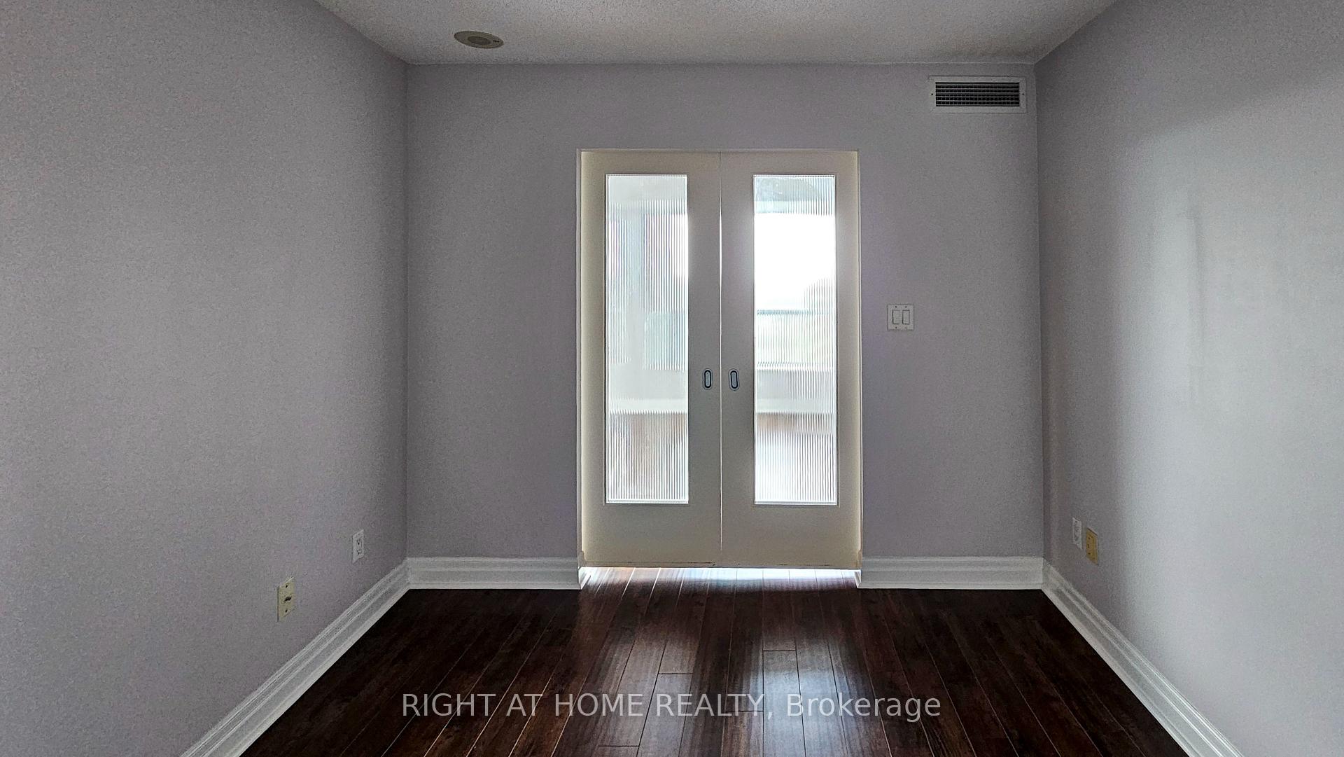 Photo 11 of Unit 1510, 188 Doris Avenue, North York, Willowdale East — HOMEH