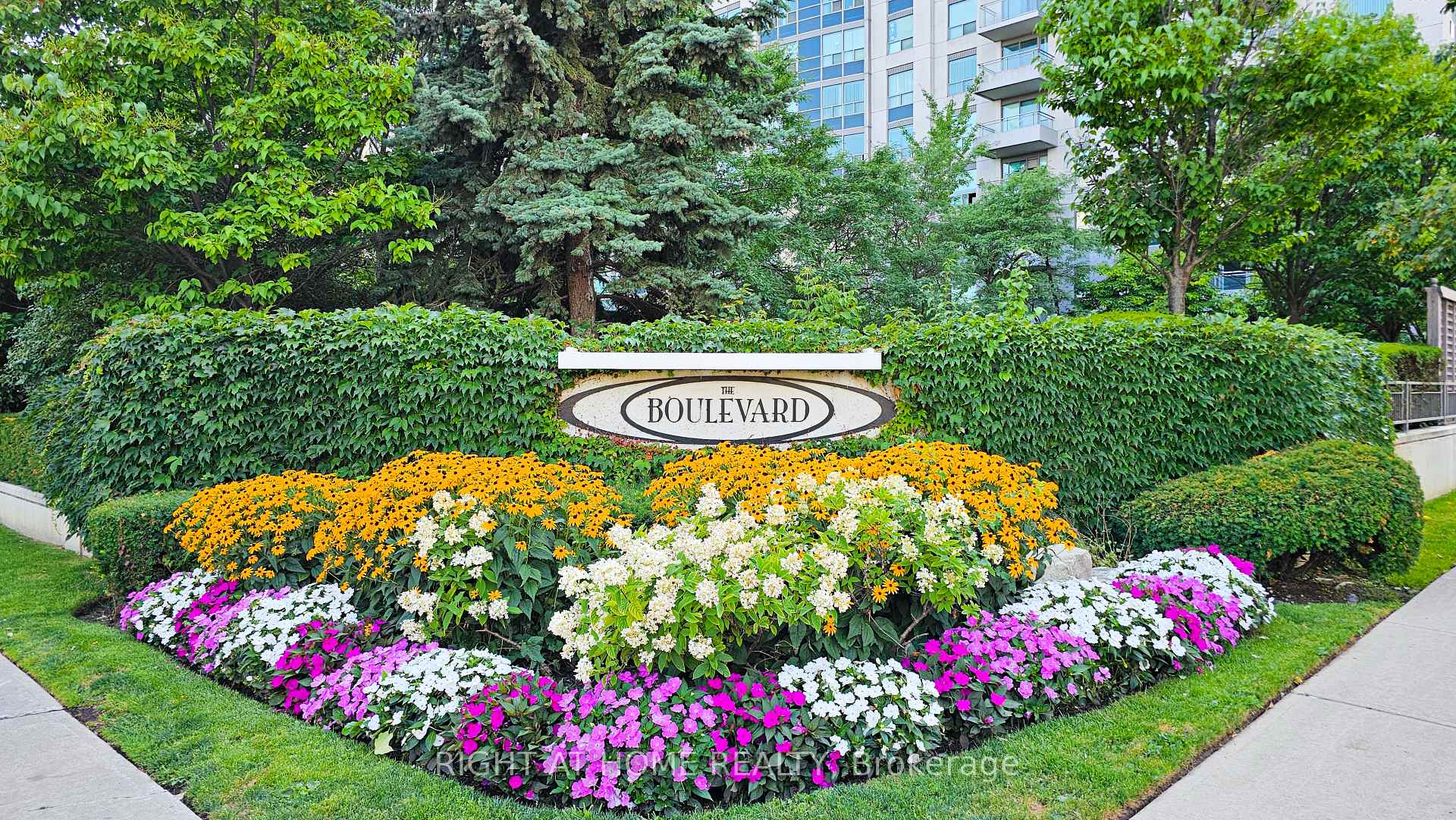 Photo 16 of Unit 1510, 188 Doris Avenue, North York, Willowdale East — HOMEH