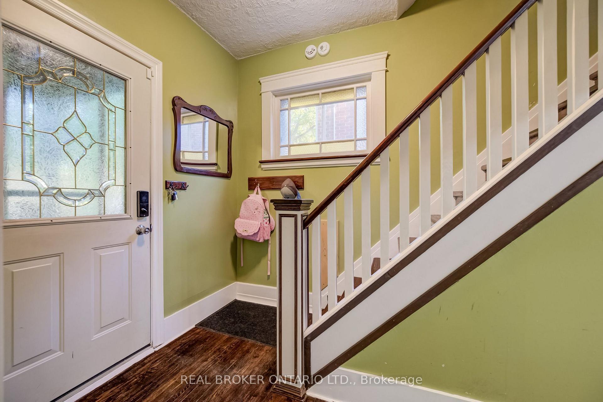 Photo 4 of 36 Cherry Street, Stratford — HOMEH