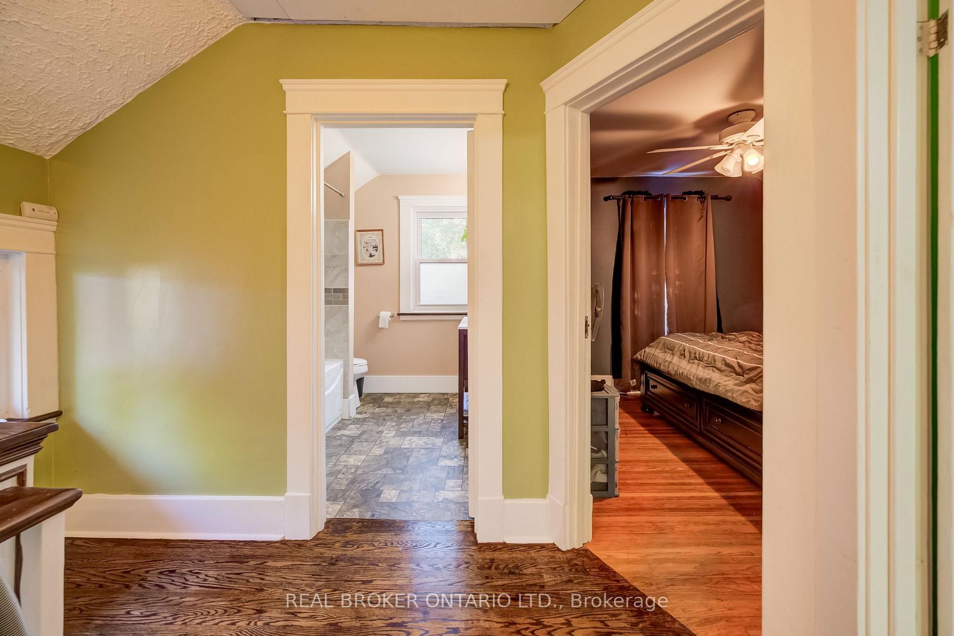 Photo 20 of 36 Cherry Street, Stratford — HOMEH