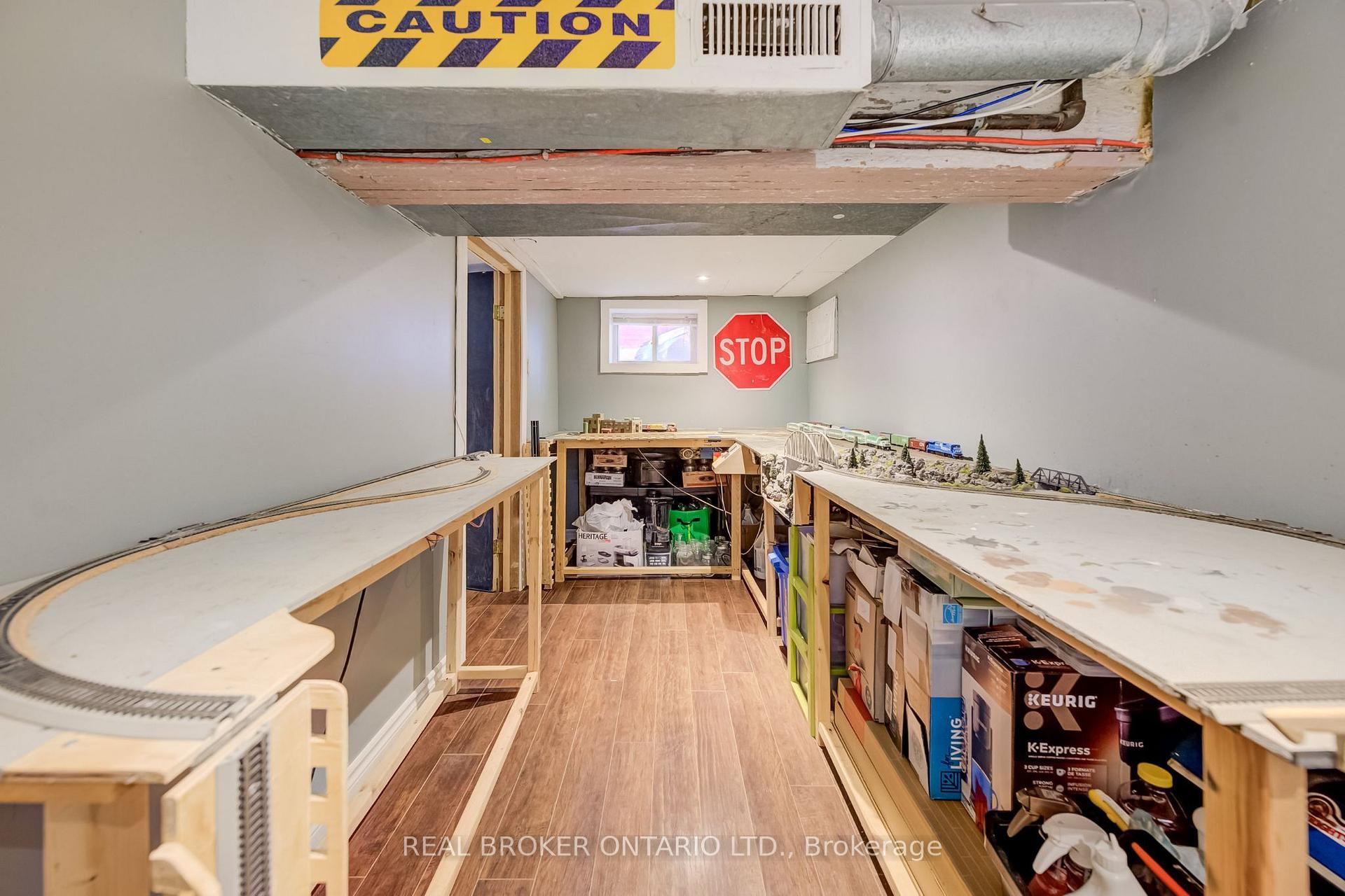 Photo 25 of 36 Cherry Street, Stratford — HOMEH