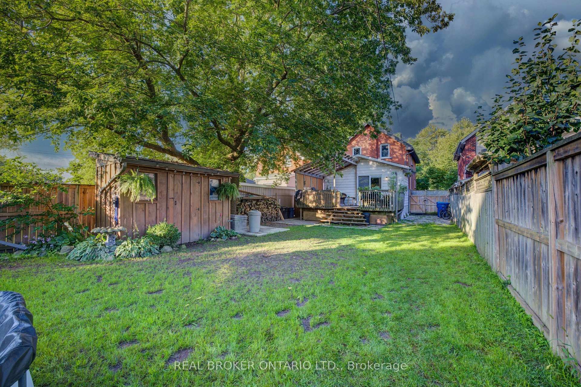 Photo 32 of 36 Cherry Street, Stratford — HOMEH