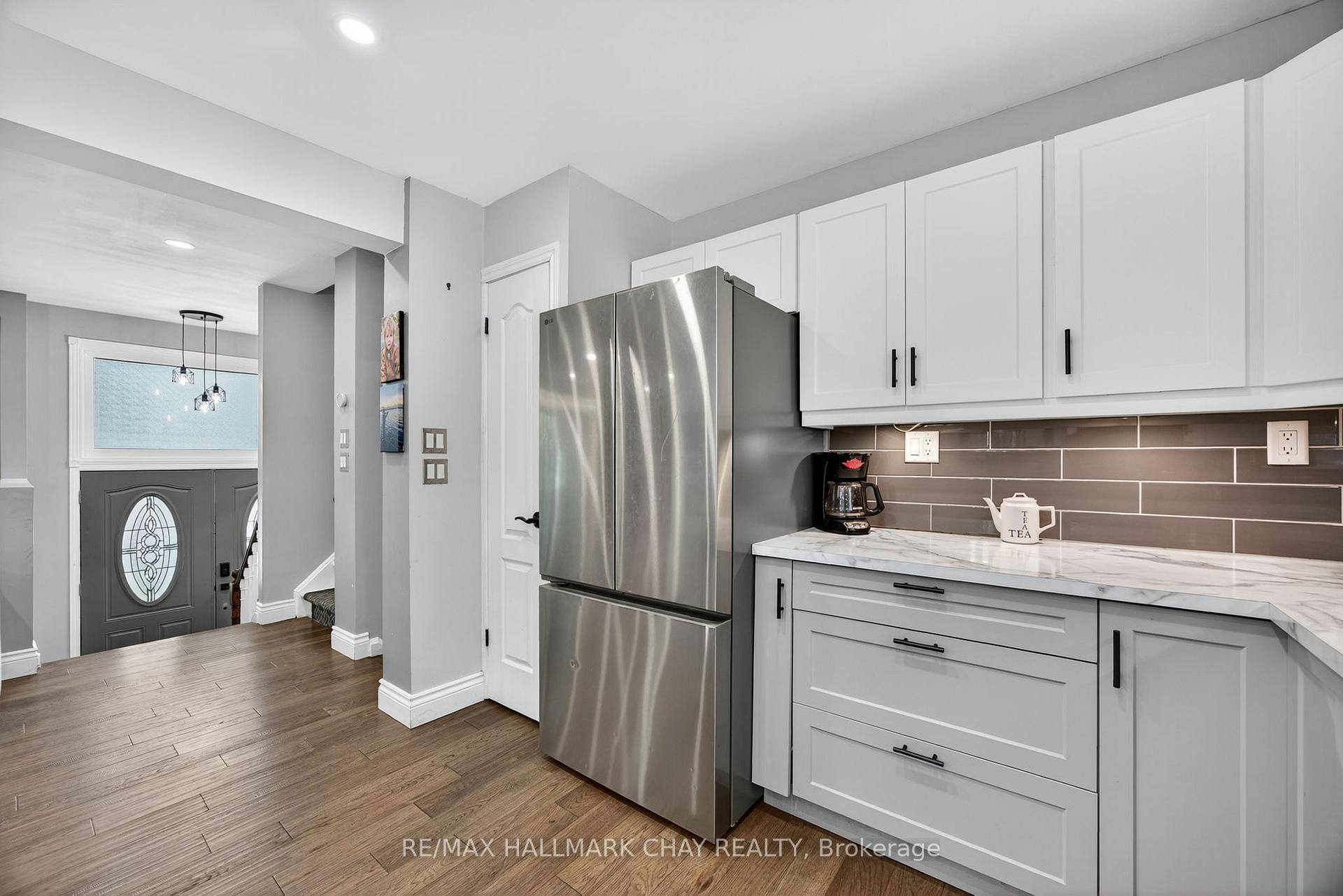 Photo 15 of 56 Briar Road, Barrie, Allandale Heights — HOMEH