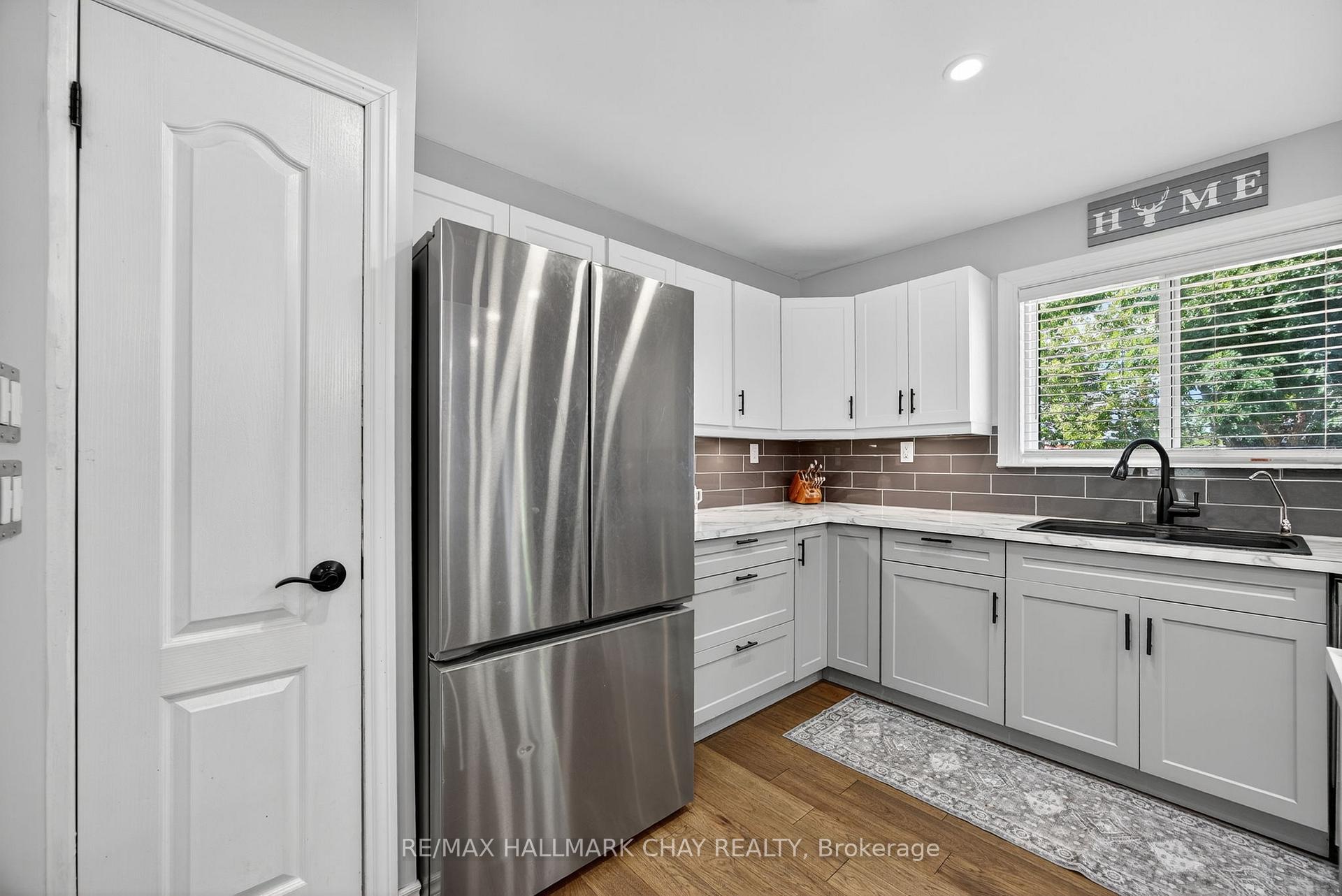 Photo 16 of 56 Briar Road, Barrie, Allandale Heights — HOMEH