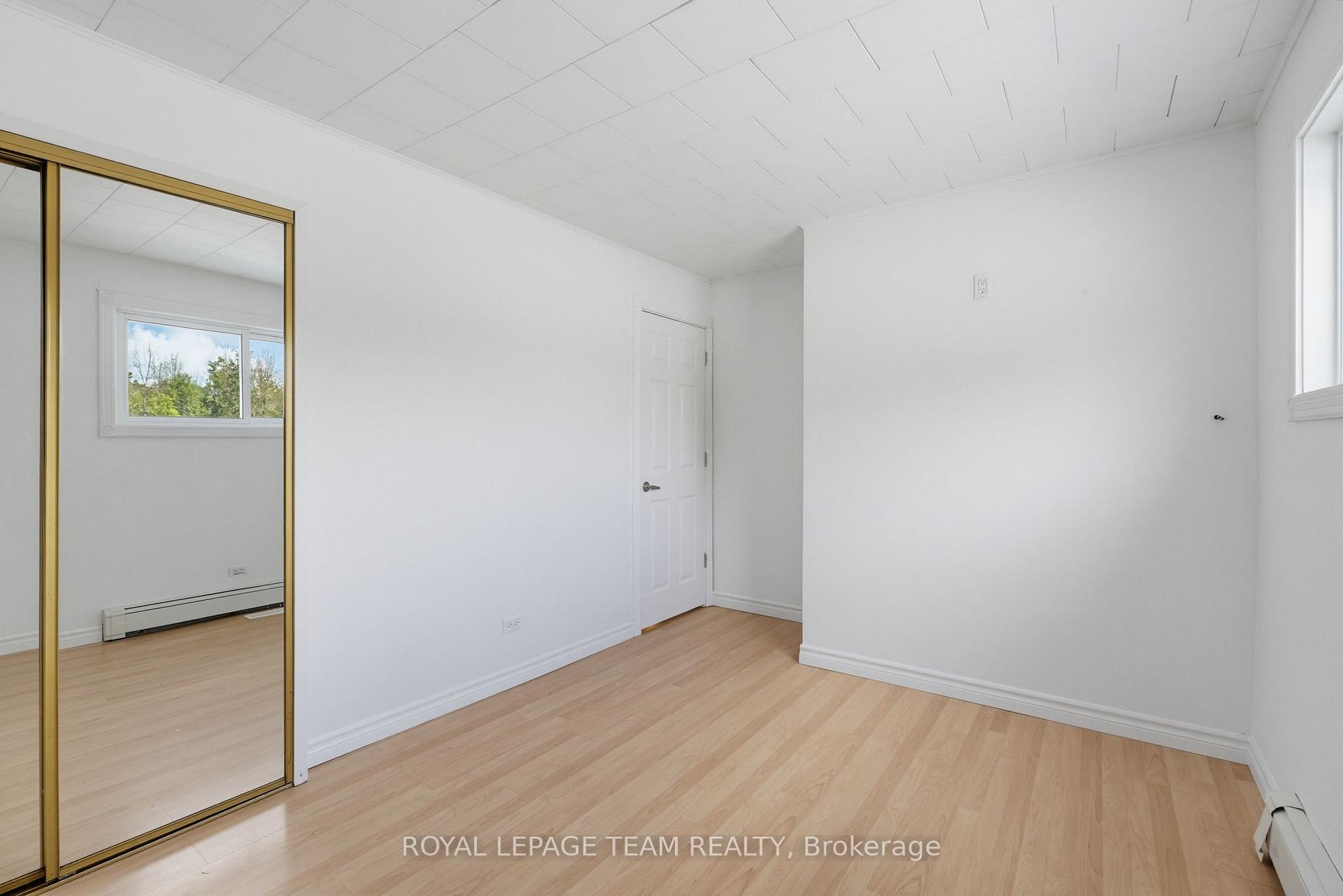 Photo 14 of 550 Giroux Street, Pembroke, Pembroke — HOMEH