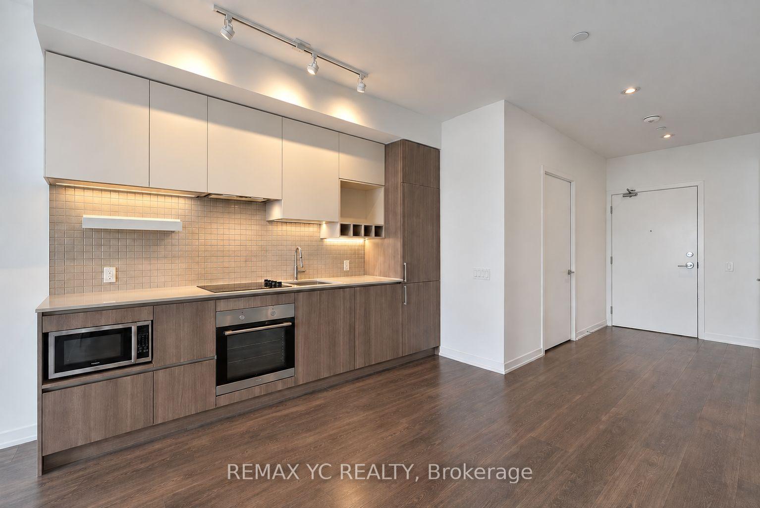 Front of Unit 2601, 898 Portage Parkway