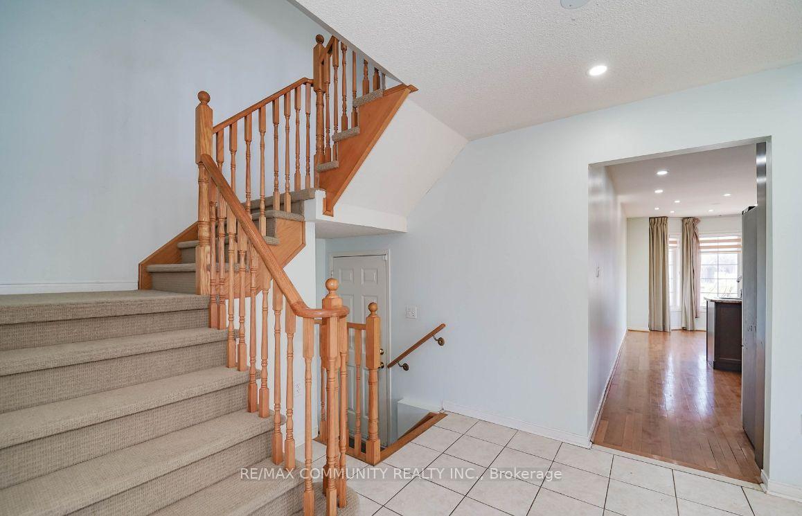 Photo 14 of 2 Oglevie Drive, Whitby, Pringle Creek — HOMEH
