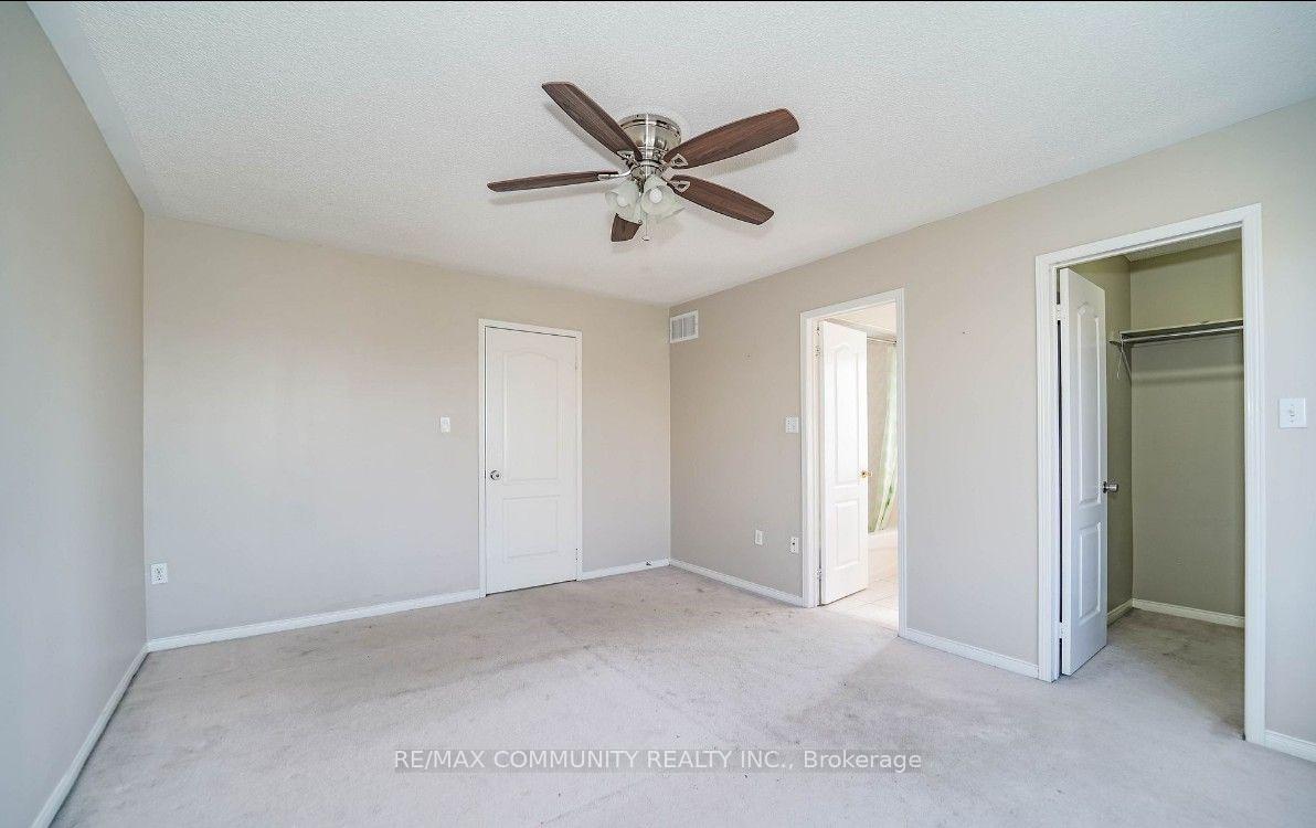 Photo 16 of 2 Oglevie Drive, Whitby, Pringle Creek — HOMEH