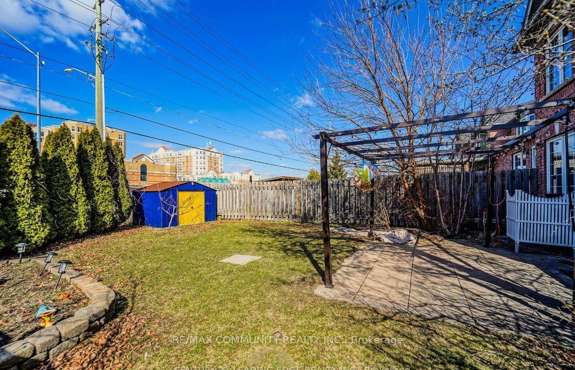 Photo 27 of 2 Oglevie Drive, Whitby, Pringle Creek — HOMEH