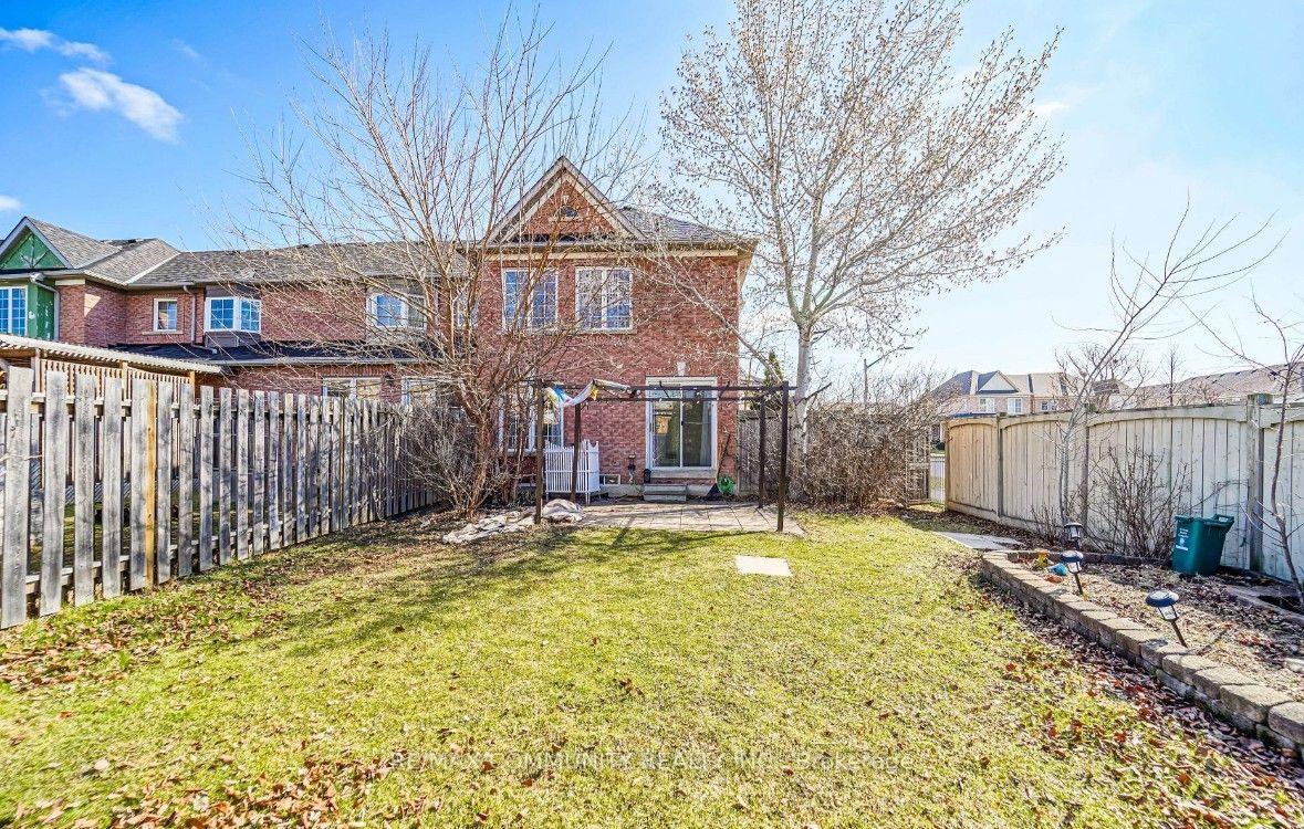 Photo 28 of 2 Oglevie Drive, Whitby, Pringle Creek — HOMEH