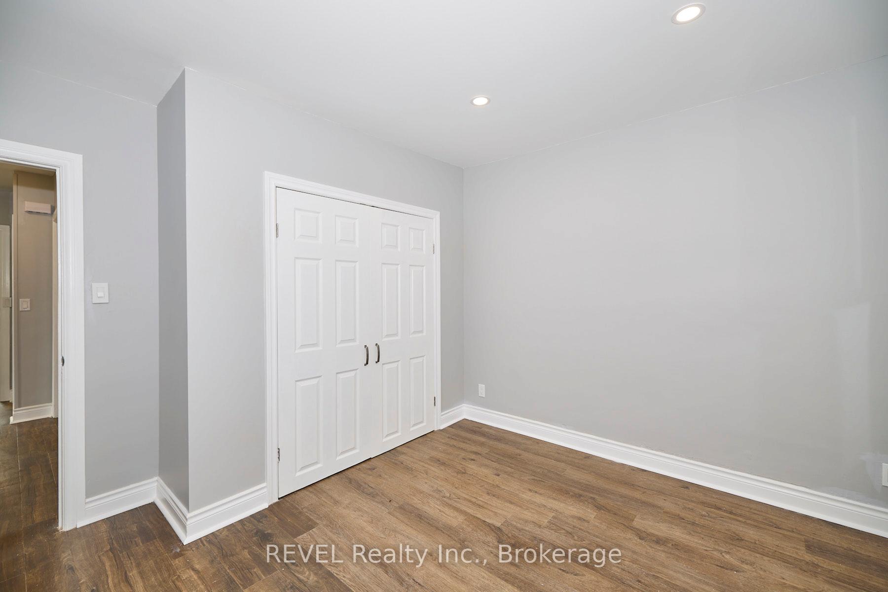 Photo 10 of 43 Cosby Avenue, St. Catharines, Facer — HOMEH