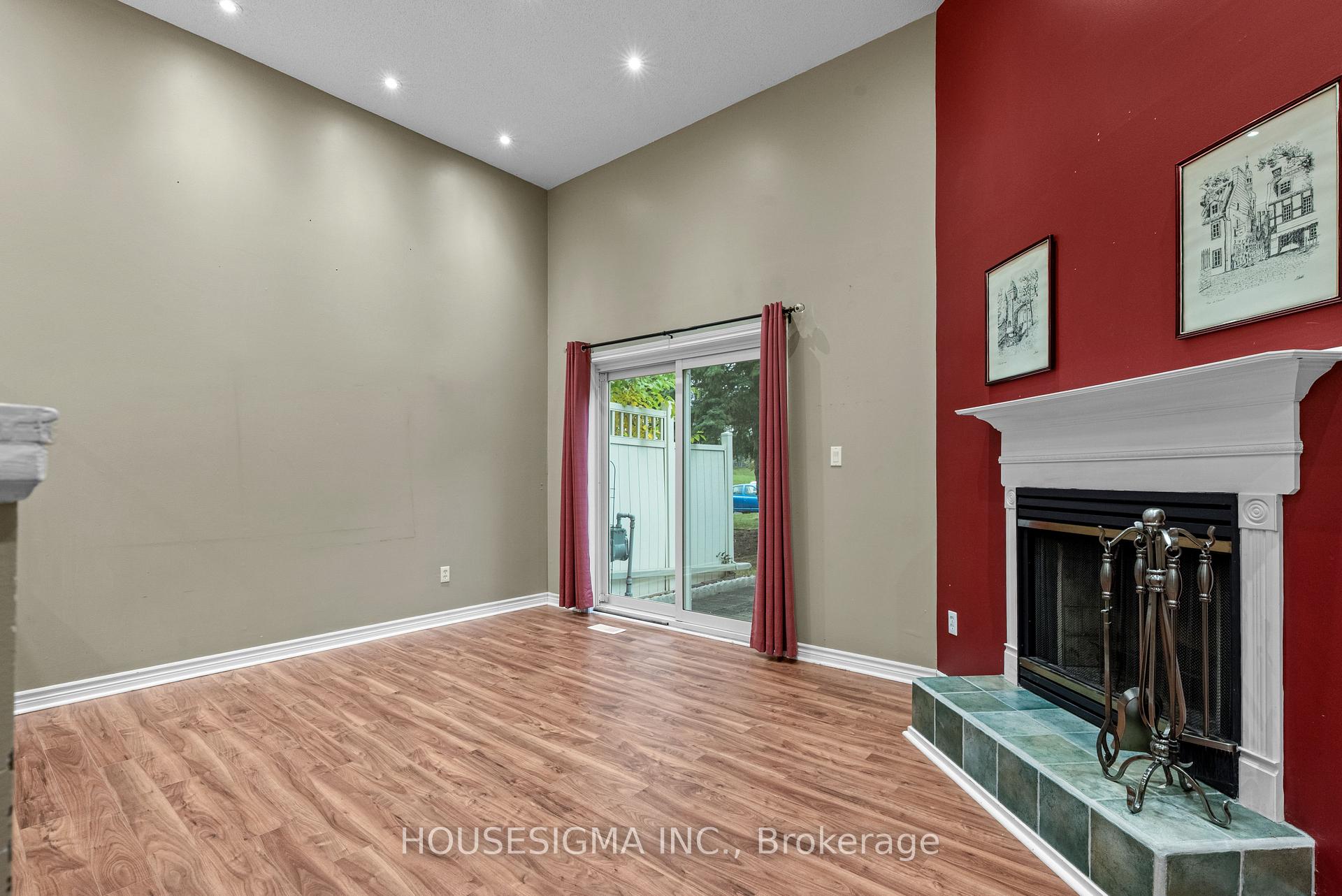 Photo 7 of Unit 42, 589 Beechwood Drive, Waterloo, Beechwood West — HOMEH