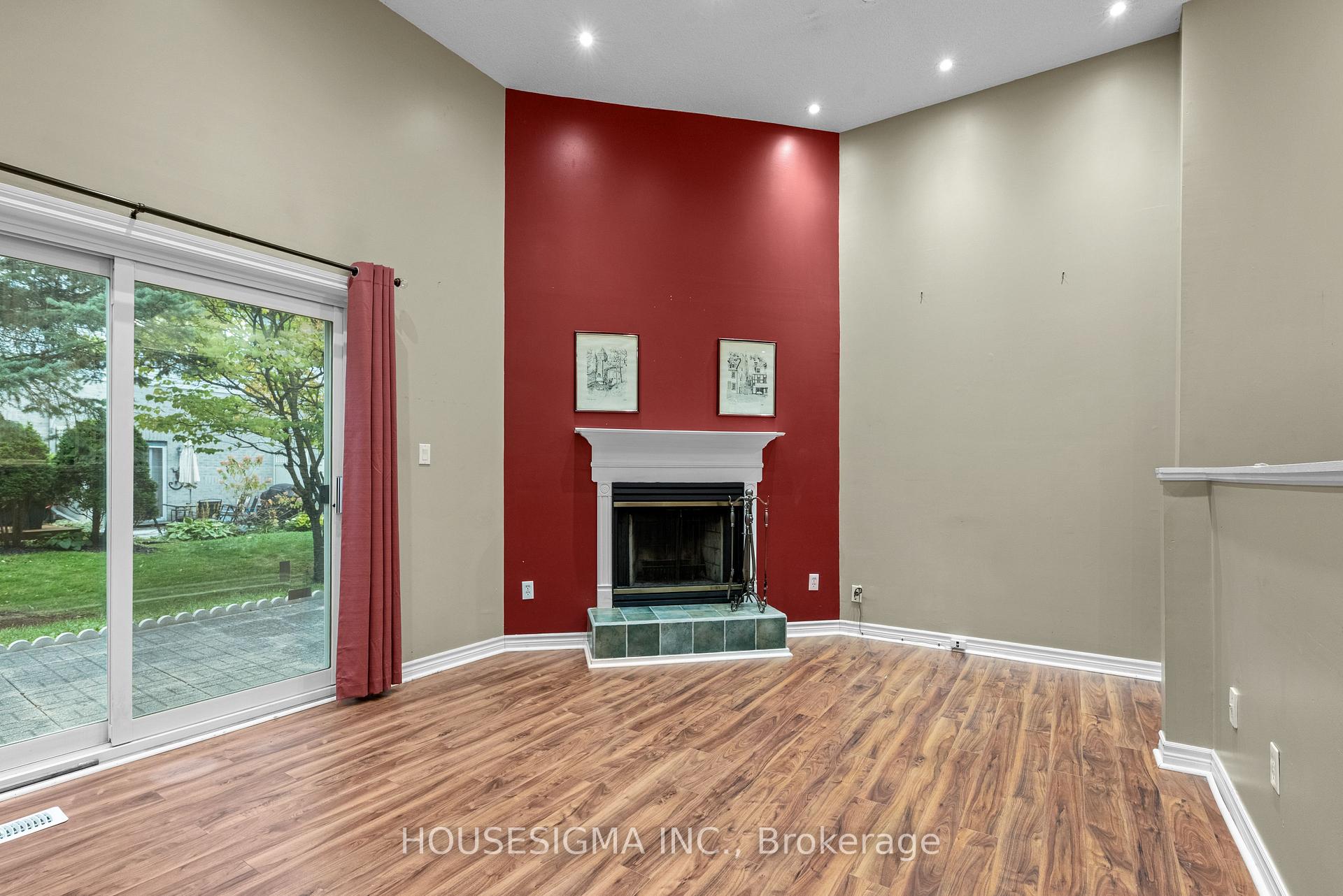 Photo 8 of Unit 42, 589 Beechwood Drive, Waterloo, Beechwood West — HOMEH
