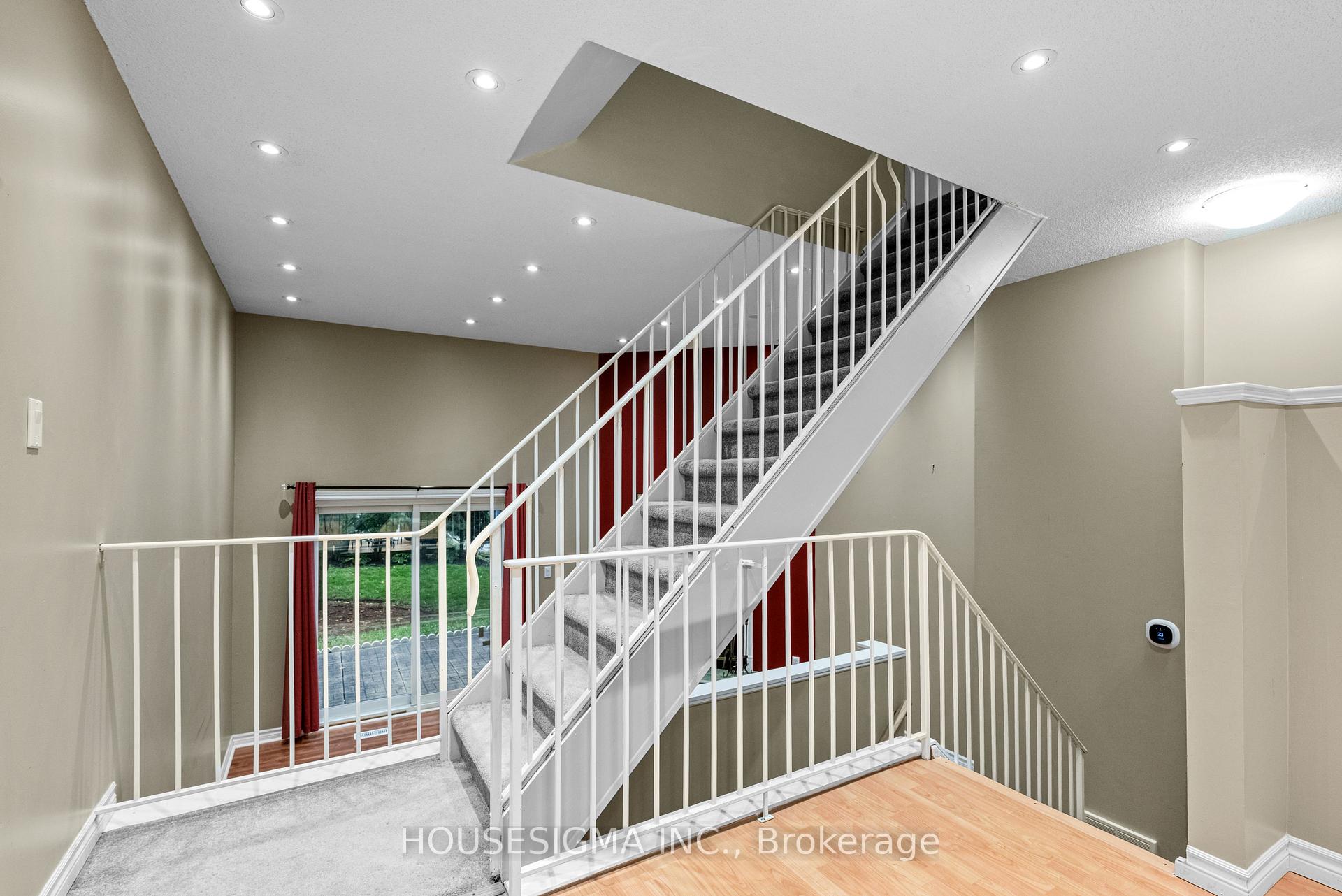 Photo 9 of Unit 42, 589 Beechwood Drive, Waterloo, Beechwood West — HOMEH