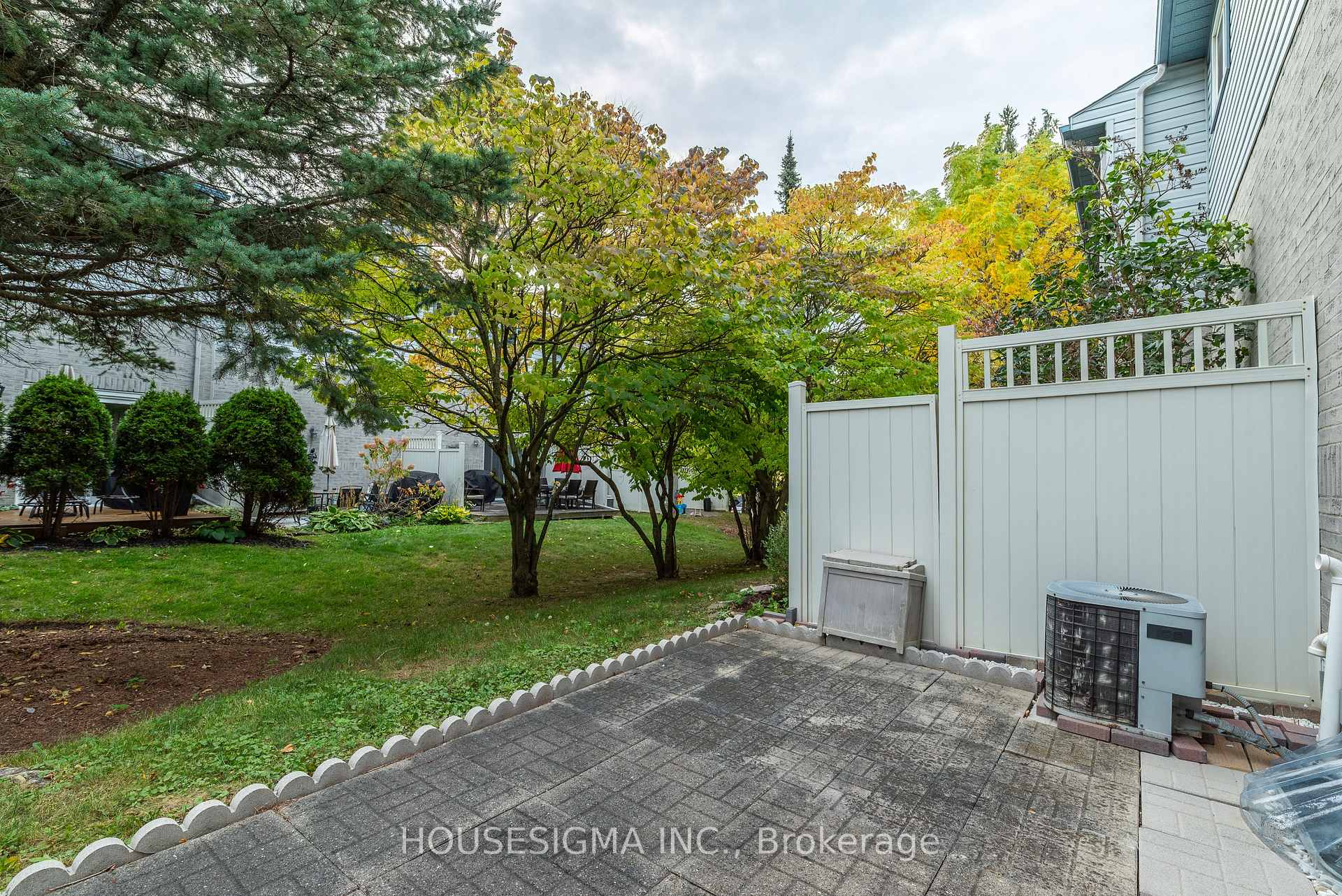 Photo 26 of Unit 42, 589 Beechwood Drive, Waterloo, Beechwood West — HOMEH