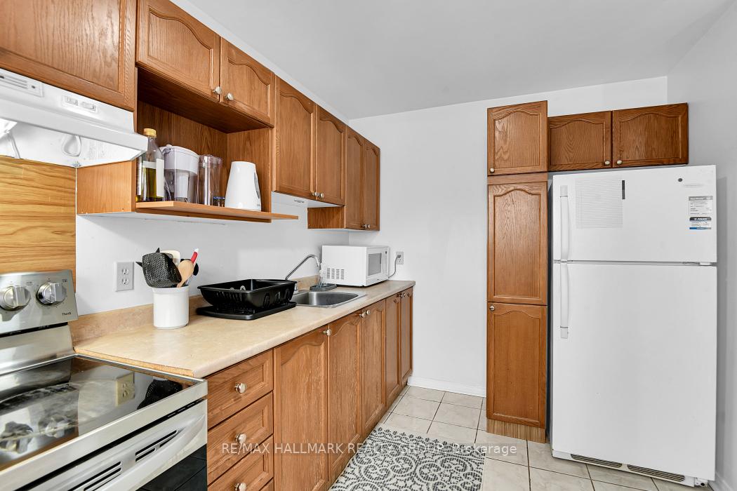Photo 14 of Unit 81, 2772 Pimlico Crescent, Ottawa, Emerald Woods/Sawmill Creek — HOMEH